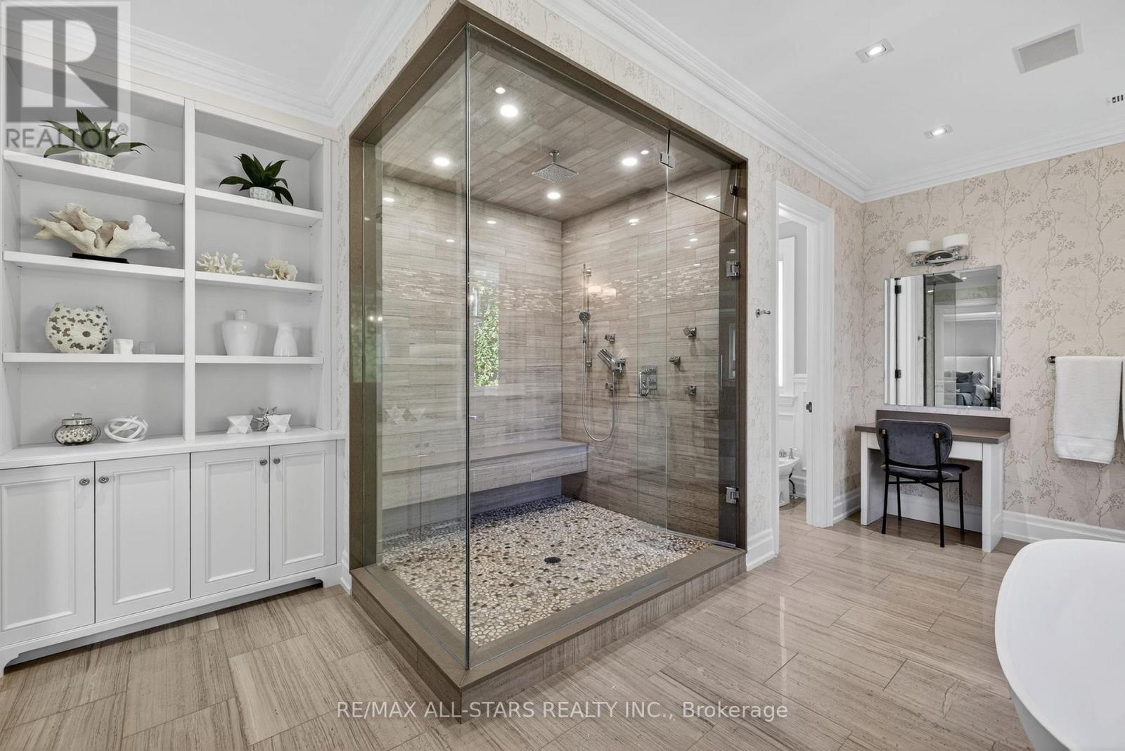 126 Hillview Road, Aurora, Ontario  L4G 2M5 - Photo 35 - N12946294