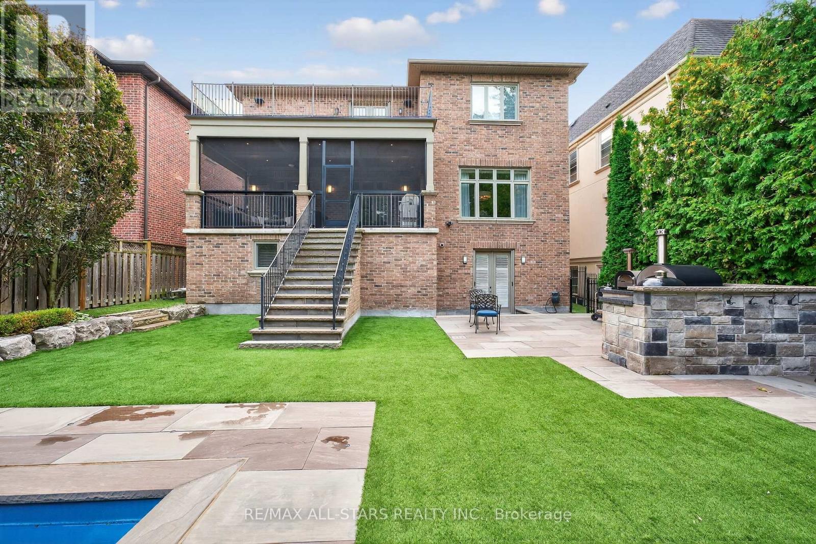 126 Hillview Road, Aurora, Ontario  L4G 2M5 - Photo 43 - N12946294