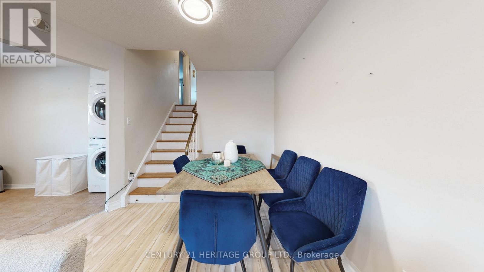 795 Greenfield Crescent, Newmarket, Ontario  L3Y 3B2 - Photo 10 - N12946302