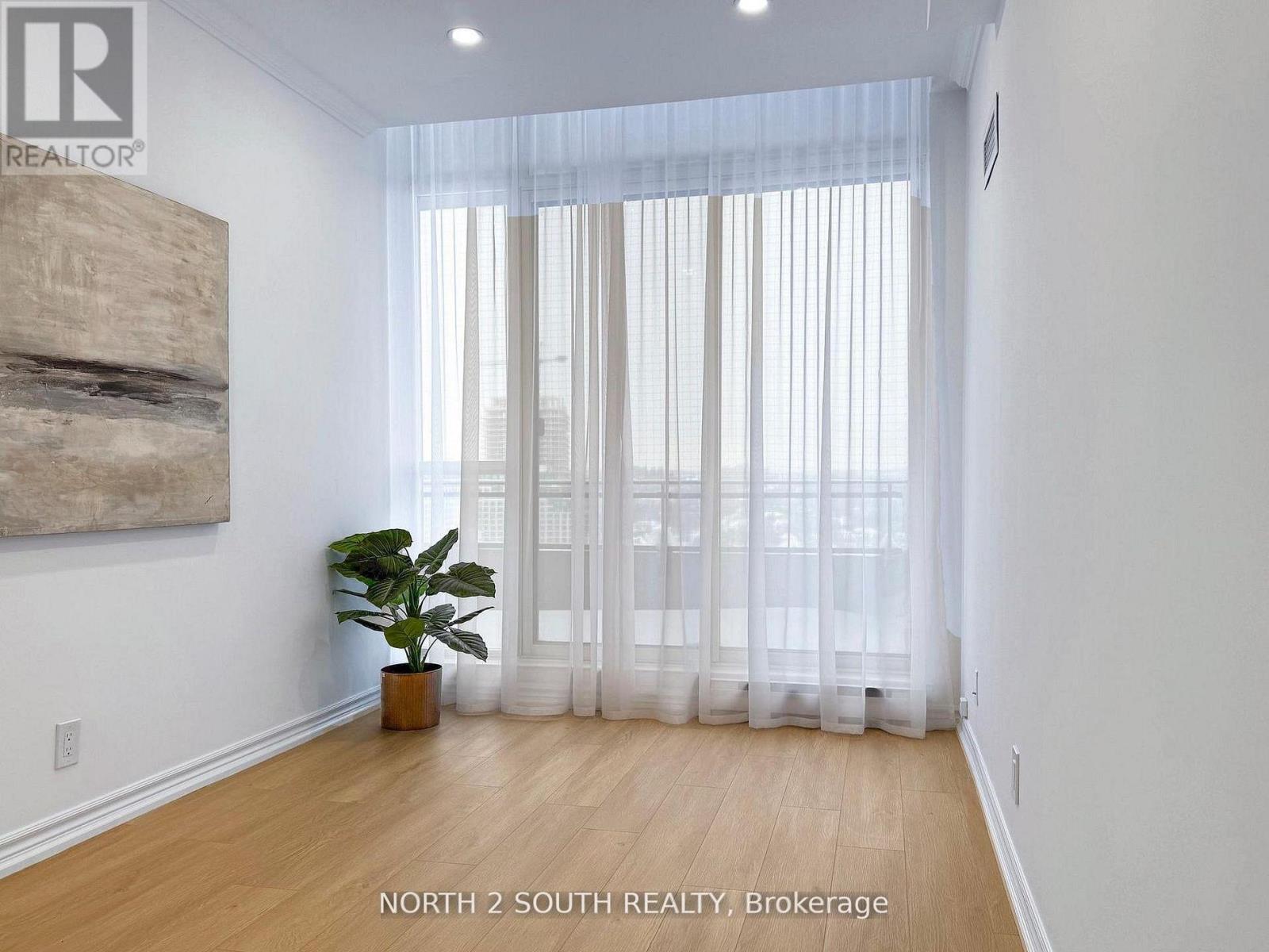 Ph27 - 32 Clarissa Drive W, Richmond Hill, Ontario  L4C 9R7 - Photo 21 - N12946312