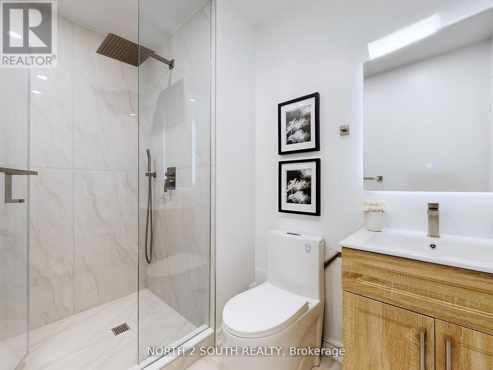 Ph27 - 32 Clarissa Drive W, Richmond Hill, Ontario  L4C 9R7 - Photo 22 - N12946312