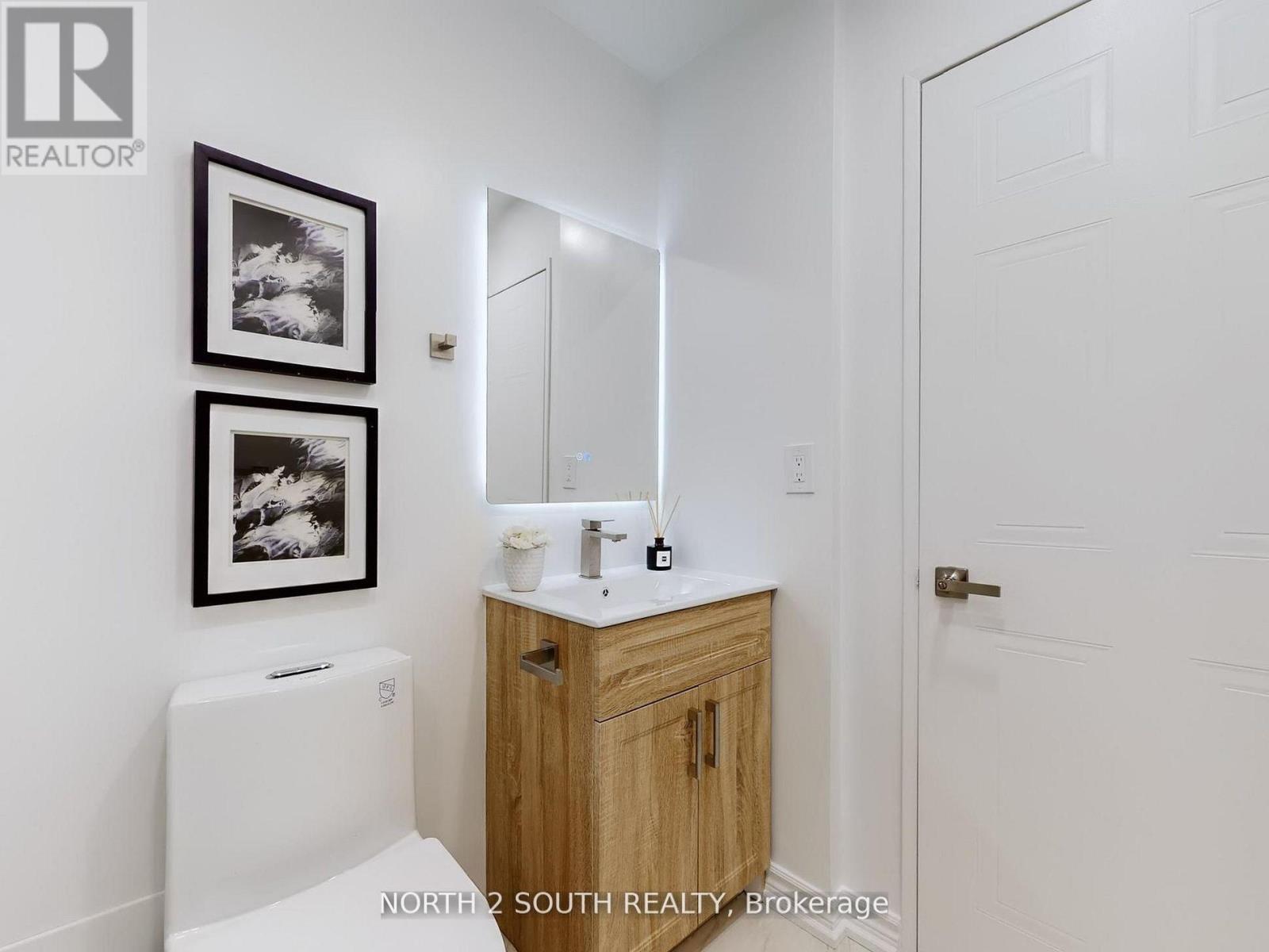 Ph27 - 32 Clarissa Drive W, Richmond Hill, Ontario  L4C 9R7 - Photo 23 - N12946312