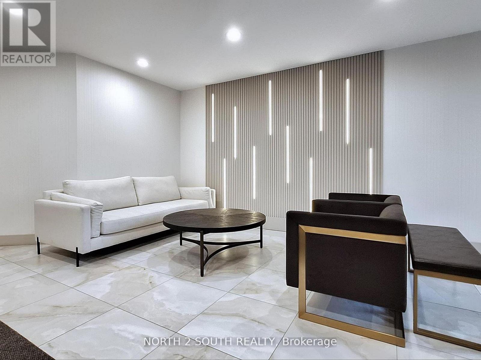 Ph27 - 32 Clarissa Drive W, Richmond Hill, Ontario  L4C 9R7 - Photo 31 - N12946312