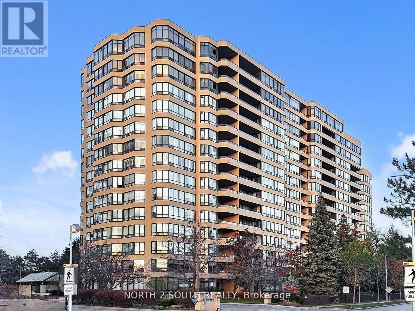 Ph27 - 32 Clarissa Drive W, Richmond Hill, Ontario  L4C 9R7 - Photo 32 - N12946312