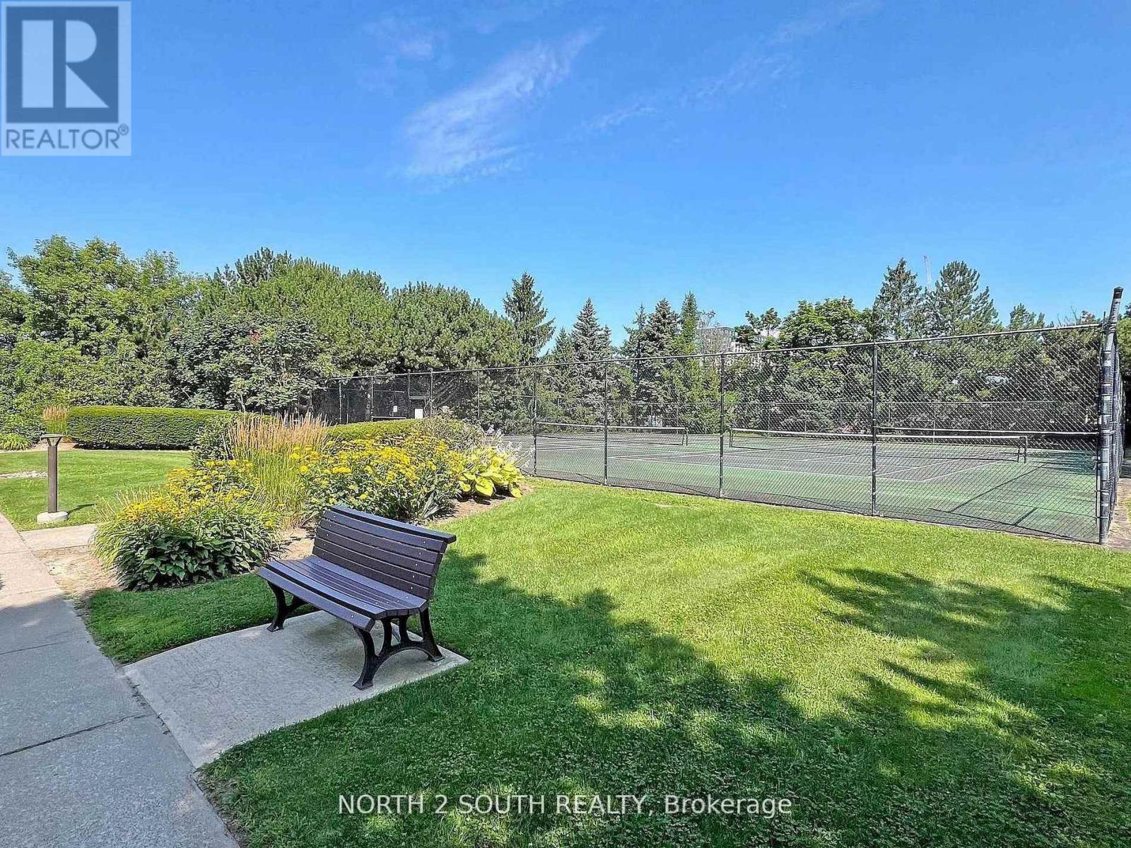 Ph27 - 32 Clarissa Drive W, Richmond Hill, Ontario  L4C 9R7 - Photo 39 - N12946312