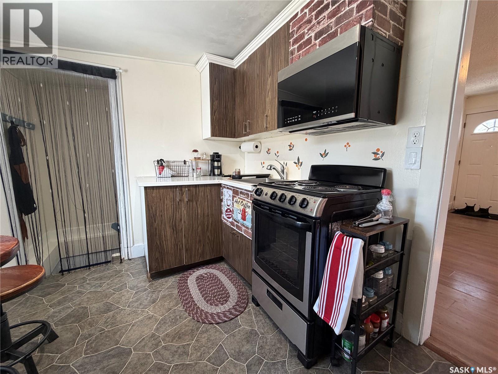 833 K Avenue N, Saskatoon, Saskatchewan  S7L 2N2 - Photo 14 - SK031796