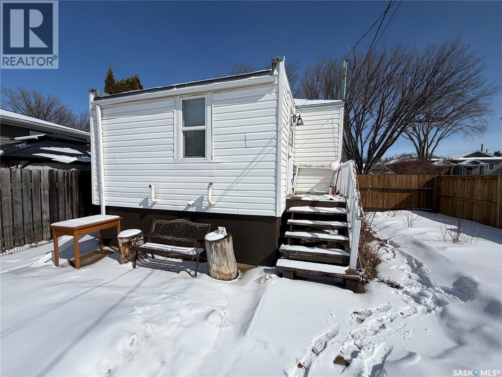 833 K Avenue N, Saskatoon, Saskatchewan  S7L 2N2 - Photo 37 - SK031796