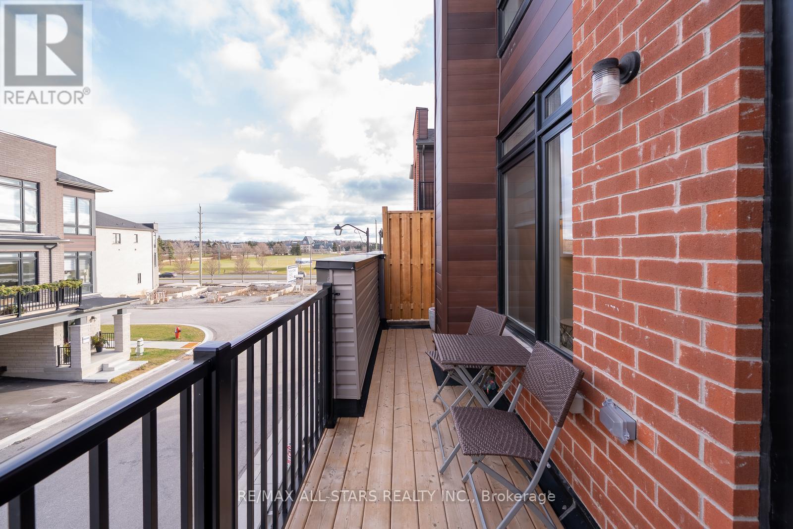 12 Griffith Street, Aurora, Ontario  L4G 7B6 - Photo 32 - N12946372