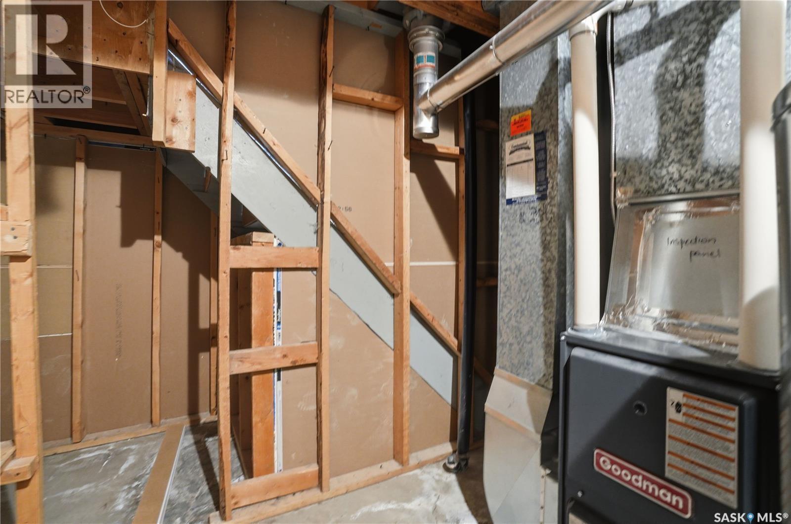 222 Smallwood Crescent, Saskatoon, Saskatchewan  S7L 4S1 - Photo 38 - SK031749