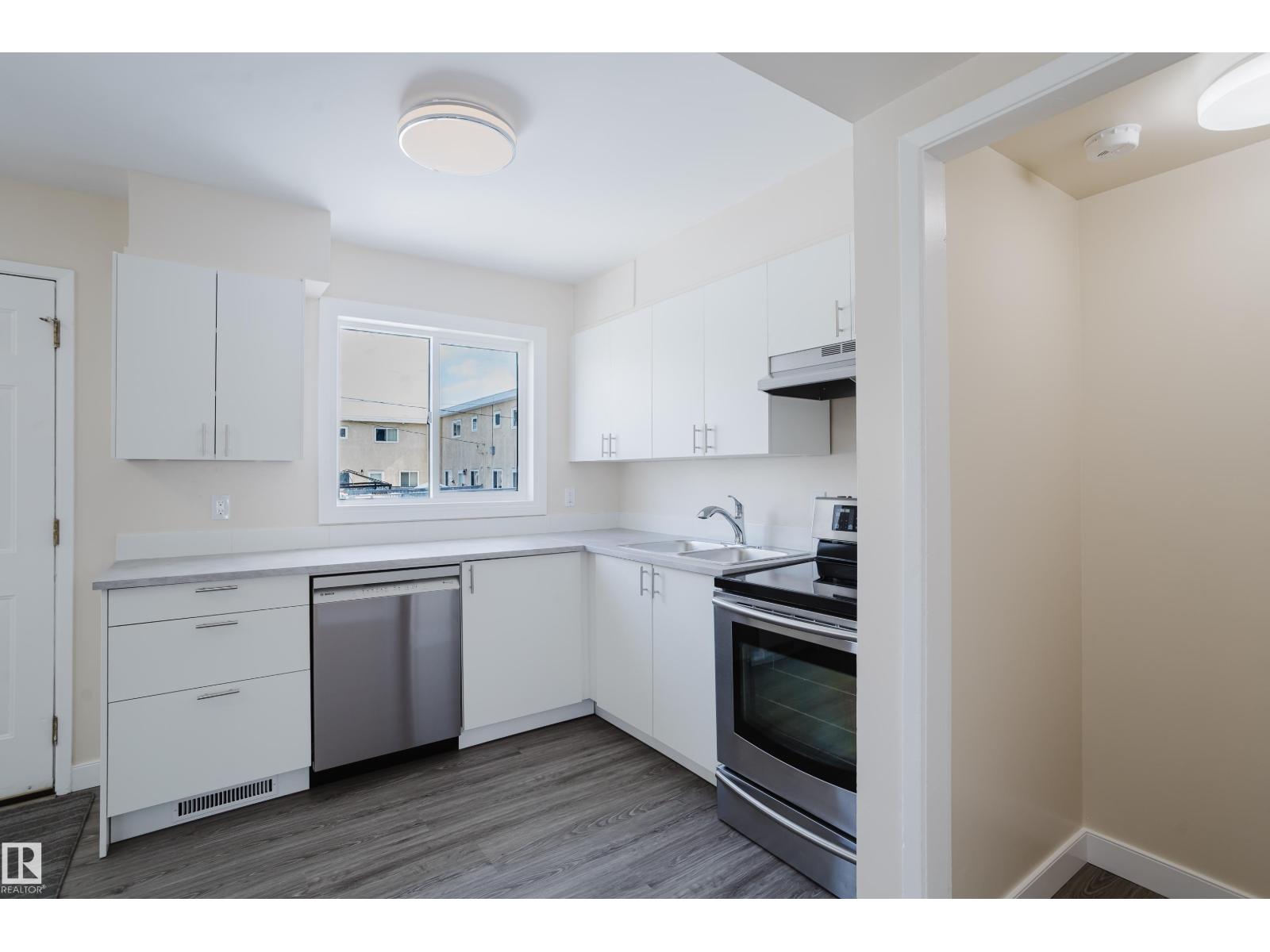 13305 89a St Nw, Edmonton, Alberta  T5E 3L2 - Photo 6 - E4480082