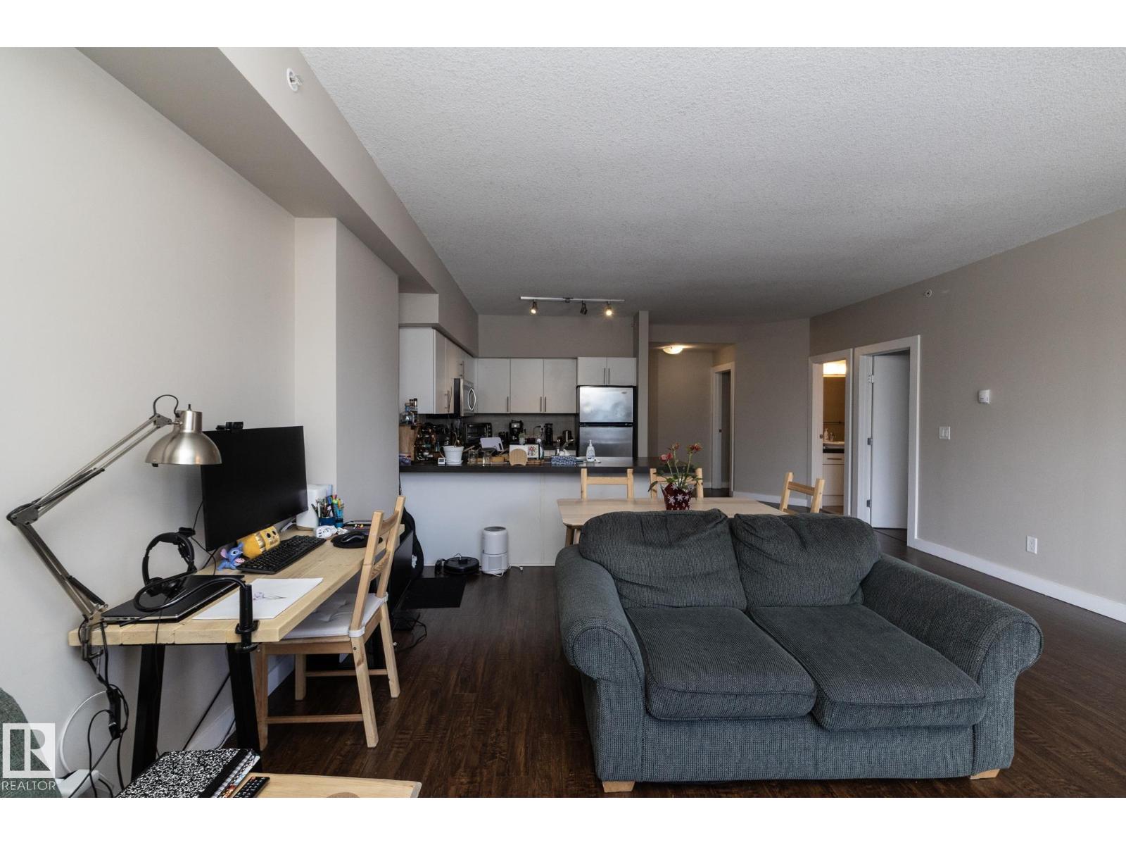 #1402 10136 104 St Nw, Edmonton, Alberta  T5J 0B5 - Photo 17 - E4480083