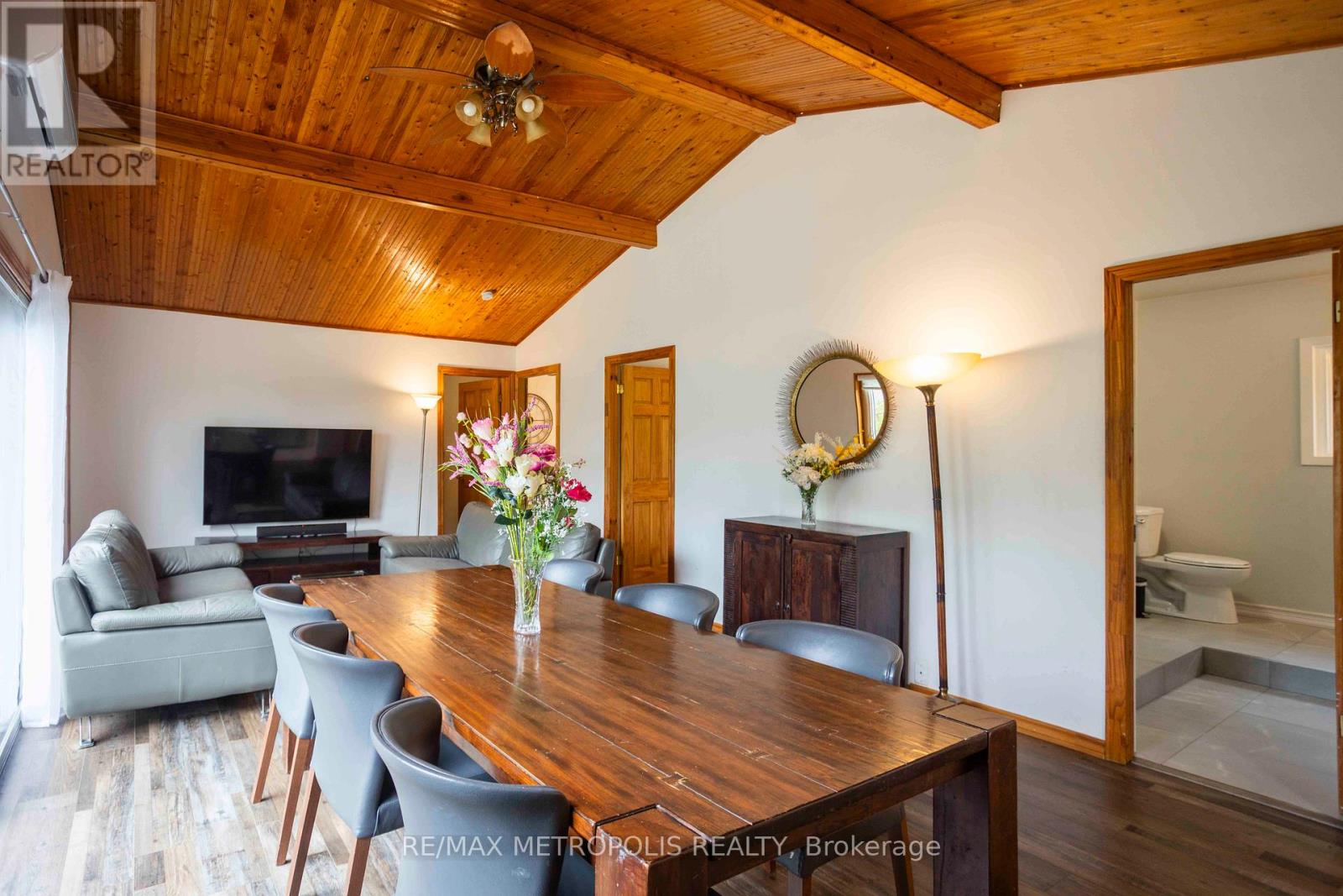 56 Georgian Manor Drive, Collingwood, Ontario  L9Y 3Z1 - Photo 3 - S12946168