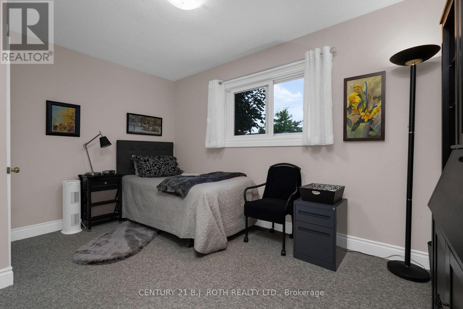 31 O'connell Lane, Oro-Medonte, Ontario  L0L 2E0 - Photo 17 - S12946358