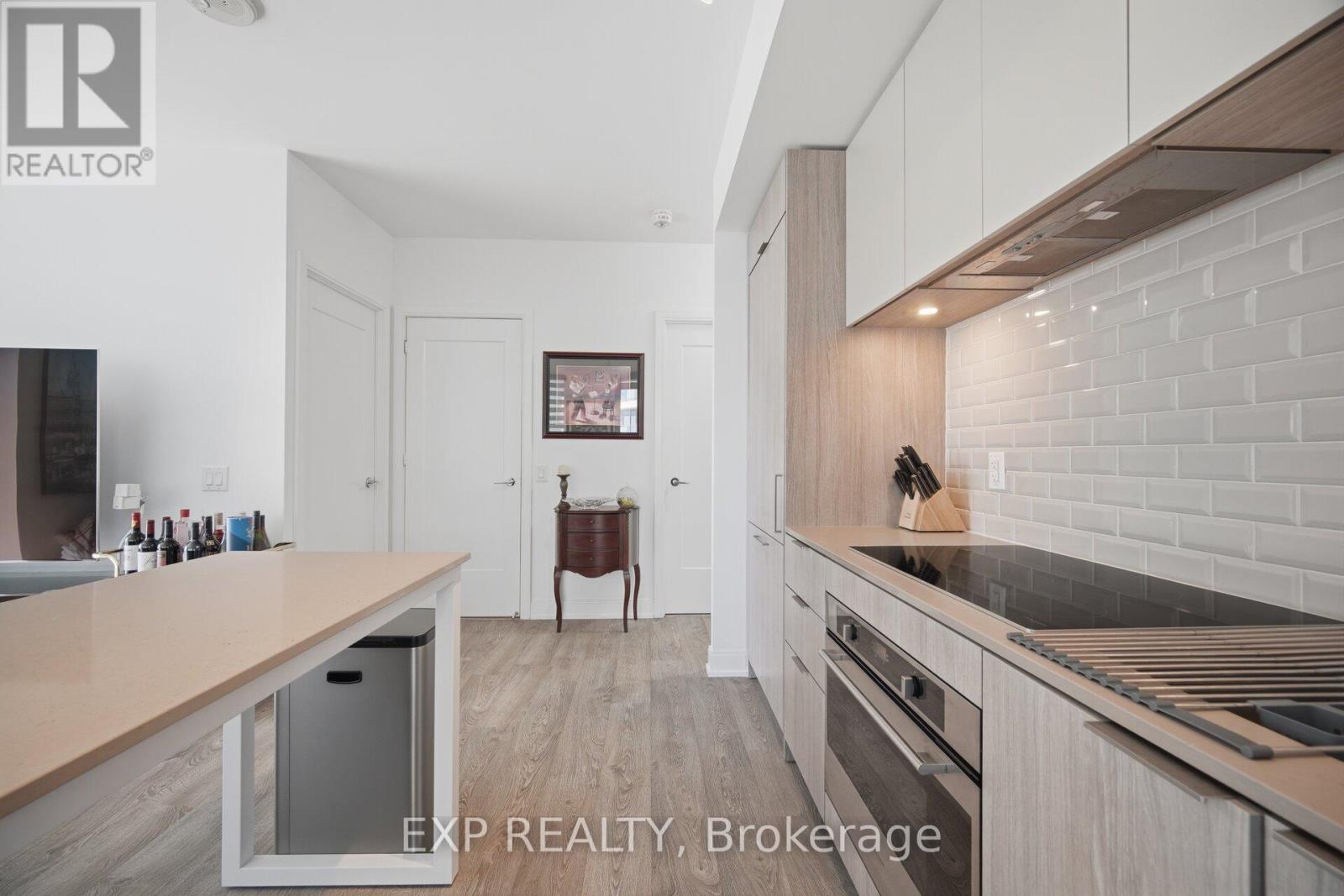 804 - 70 Annie Craig Drive, Toronto, Ontario  M8V 0A8 - Photo 13 - W12946120