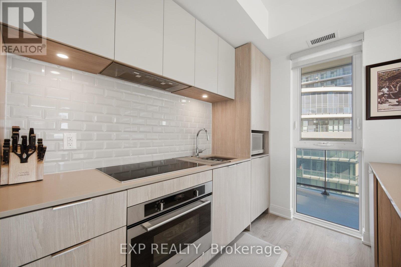 804 - 70 Annie Craig Drive, Toronto, Ontario  M8V 0A8 - Photo 14 - W12946120