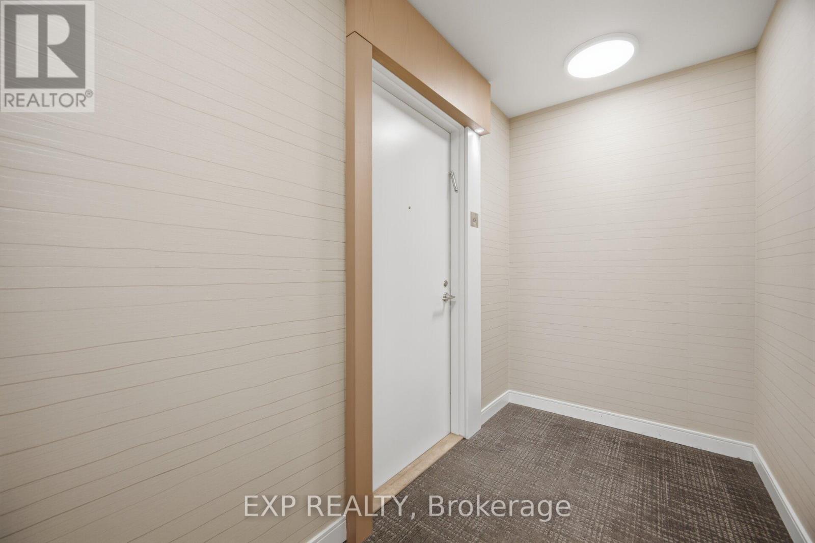 804 - 70 Annie Craig Drive, Toronto, Ontario  M8V 0A8 - Photo 3 - W12946120