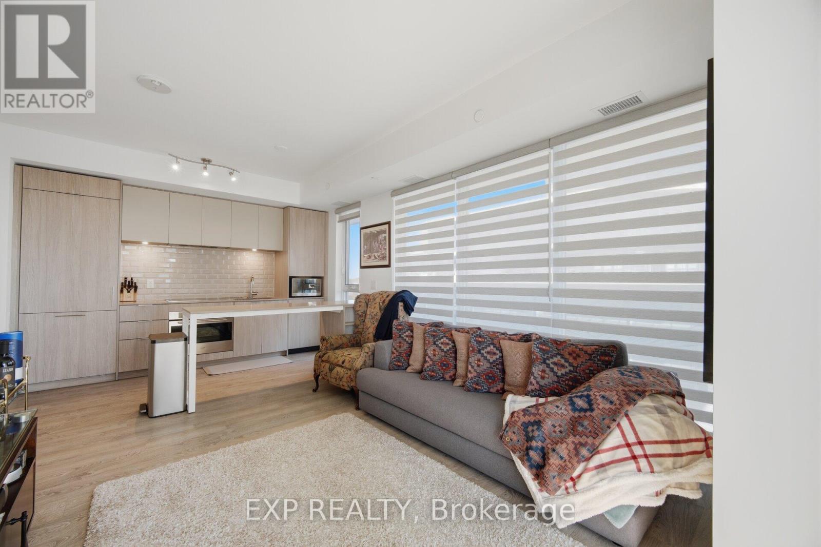 804 - 70 Annie Craig Drive, Toronto, Ontario  M8V 0A8 - Photo 9 - W12946120