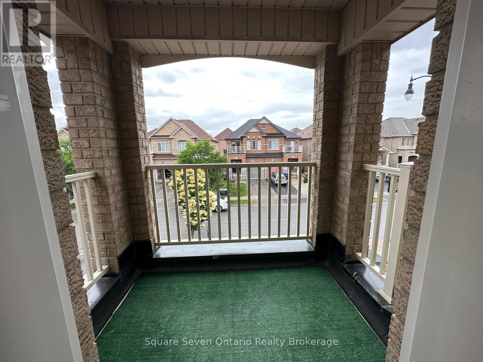 Upper Level - 34 Vanderpool Crescent, Brampton, Ontario  L6P 3W9 - Photo 15 - W12946154