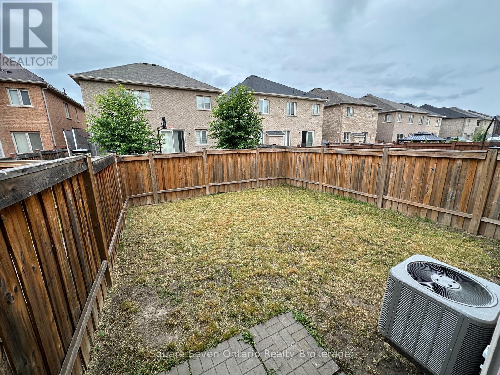 Upper Level - 34 Vanderpool Crescent, Brampton, Ontario  L6P 3W9 - Photo 19 - W12946154