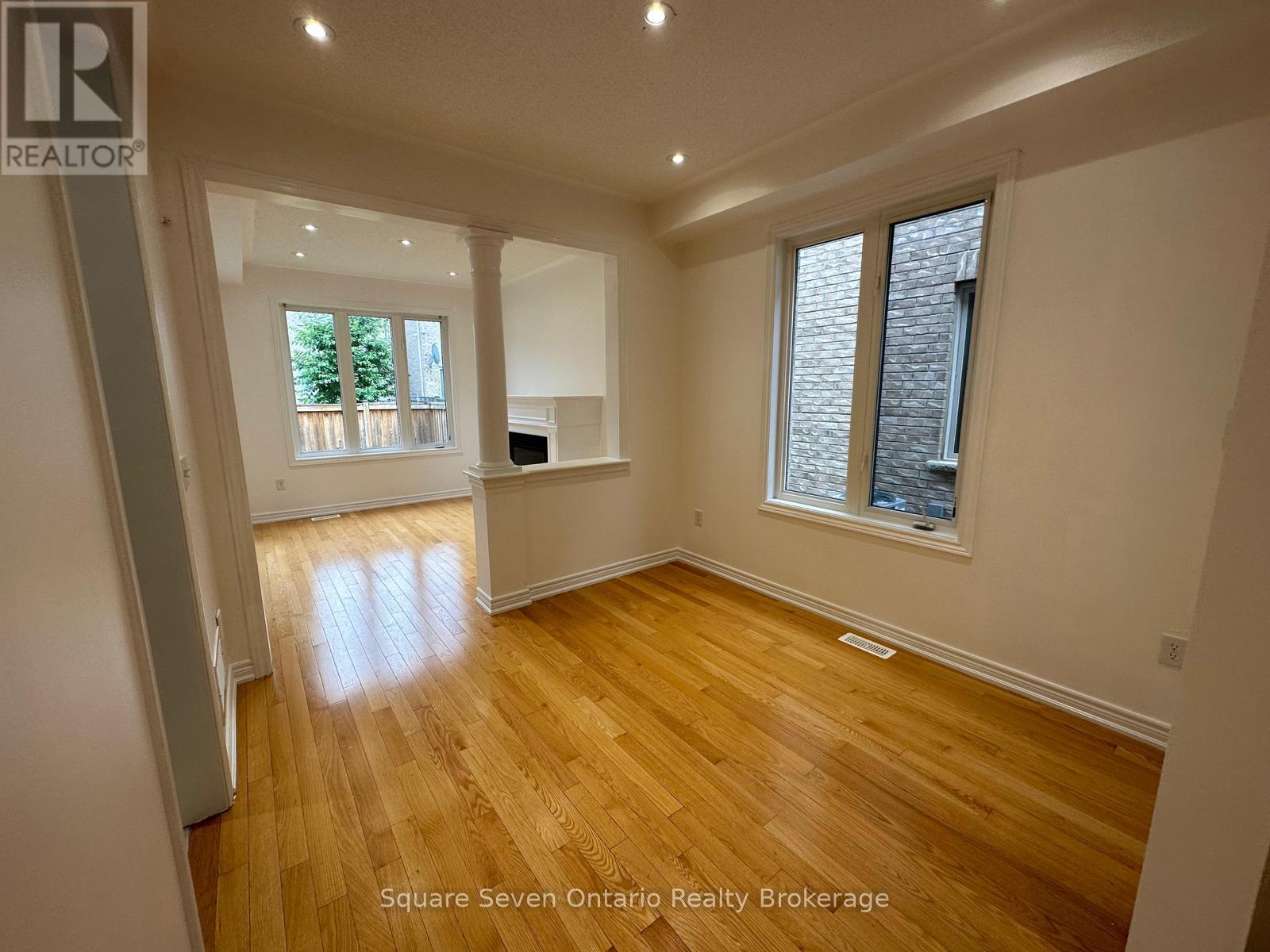 Upper Level - 34 Vanderpool Crescent, Brampton, Ontario  L6P 3W9 - Photo 5 - W12946154