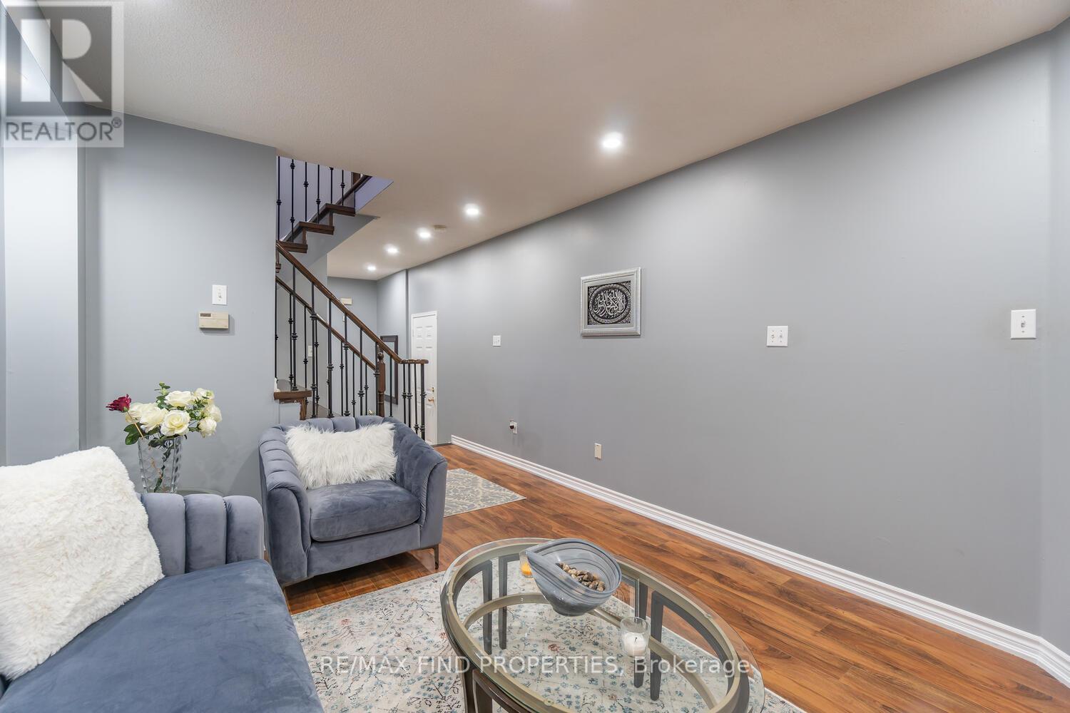 22 Ashmere Road, Brampton, Ontario  L7A 1W9 - Photo 12 - W12946178