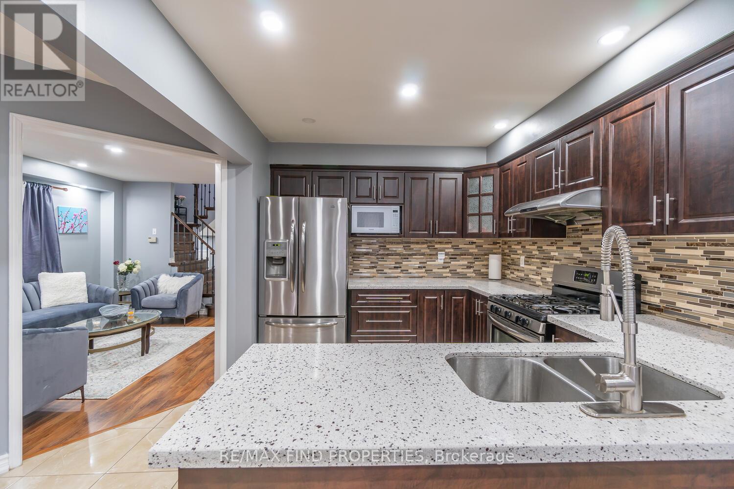 22 Ashmere Road, Brampton, Ontario  L7A 1W9 - Photo 18 - W12946178