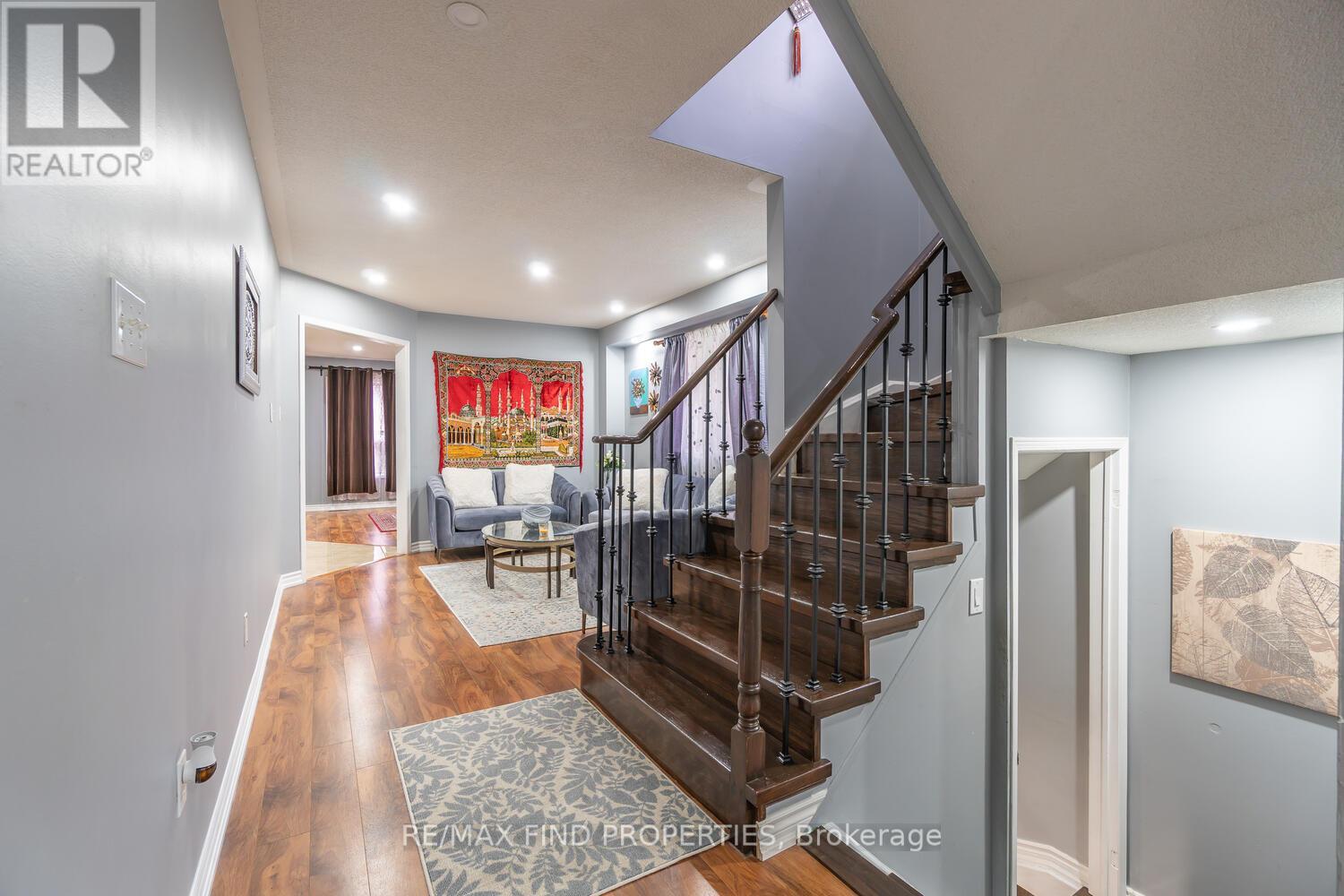 22 Ashmere Road, Brampton, Ontario  L7A 1W9 - Photo 8 - W12946178