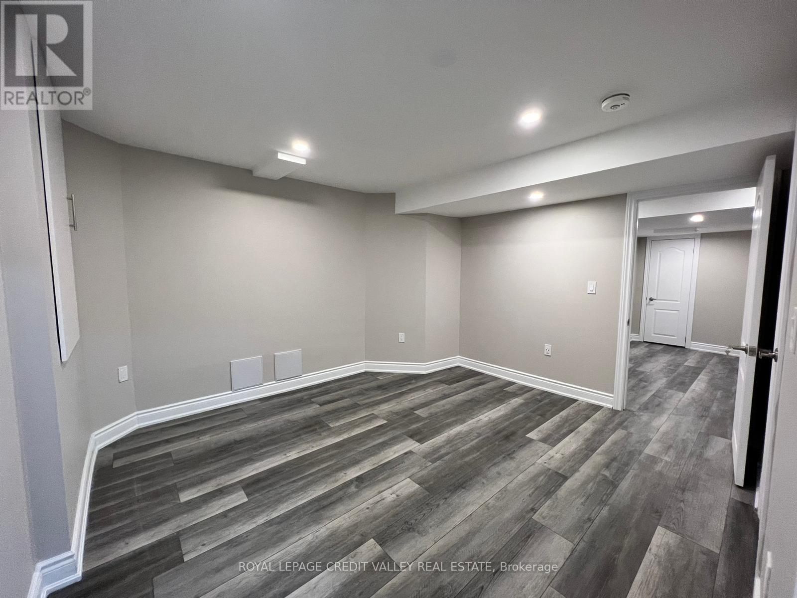 62 Eagleridge Drive, Brampton, Ontario  L6R 1E8 - Photo 13 - W12946206