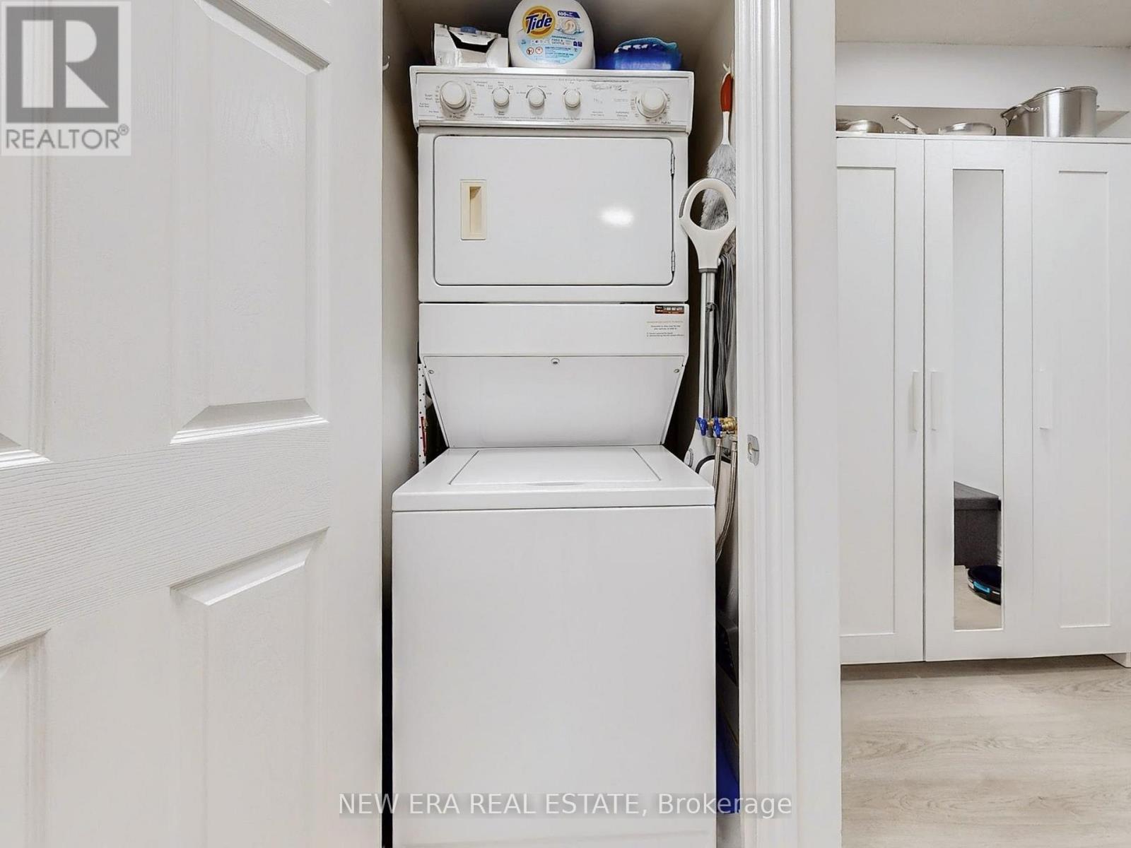 923 - 3888 Duke Of York Boulevard, Mississauga, Ontario  L5B 4P5 - Photo 18 - W12946220