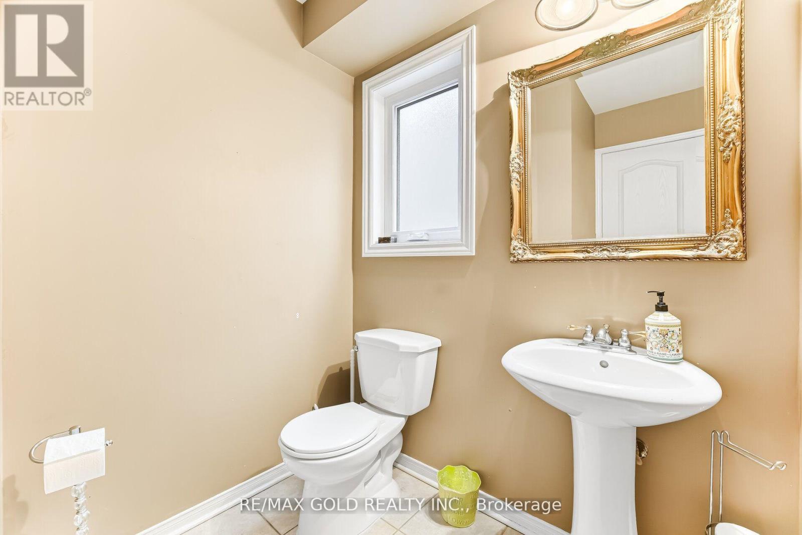 2441 Capilano Crescent, Oakville, Ontario  L6H 6L3 - Photo 17 - W12946226