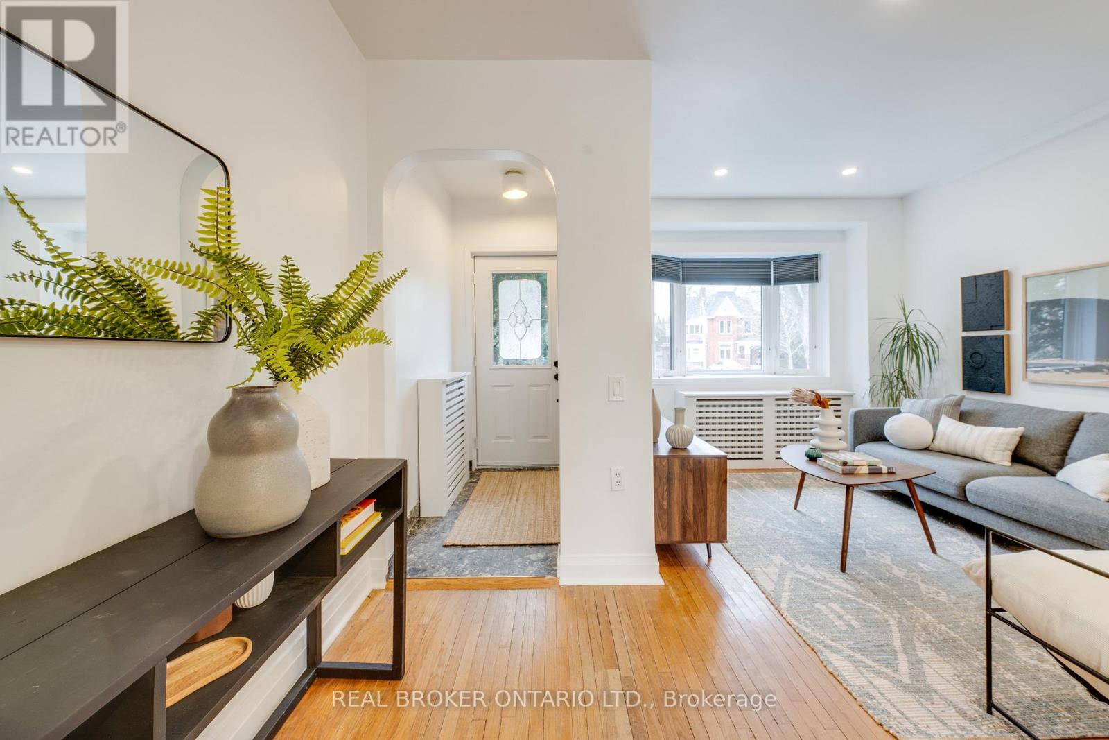 287 High Park Avenue, Toronto, Ontario  M6P 2S8 - Photo 2 - W12946260