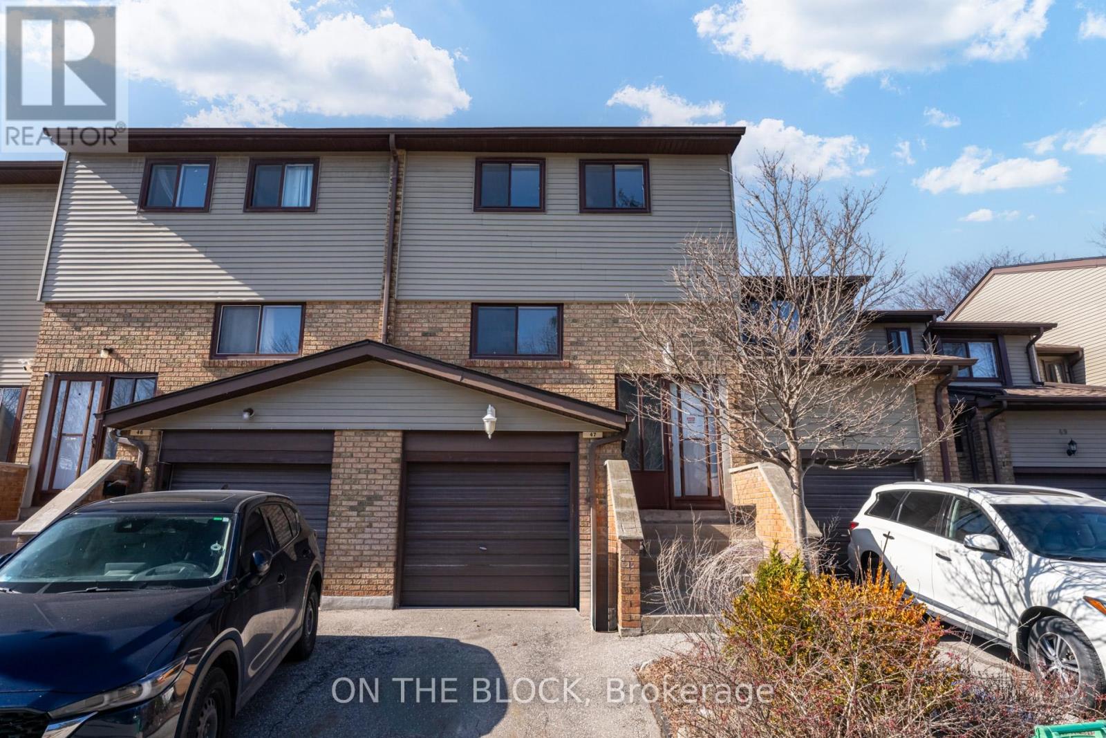 47 CARLETON PLACE, Brampton, Ontario