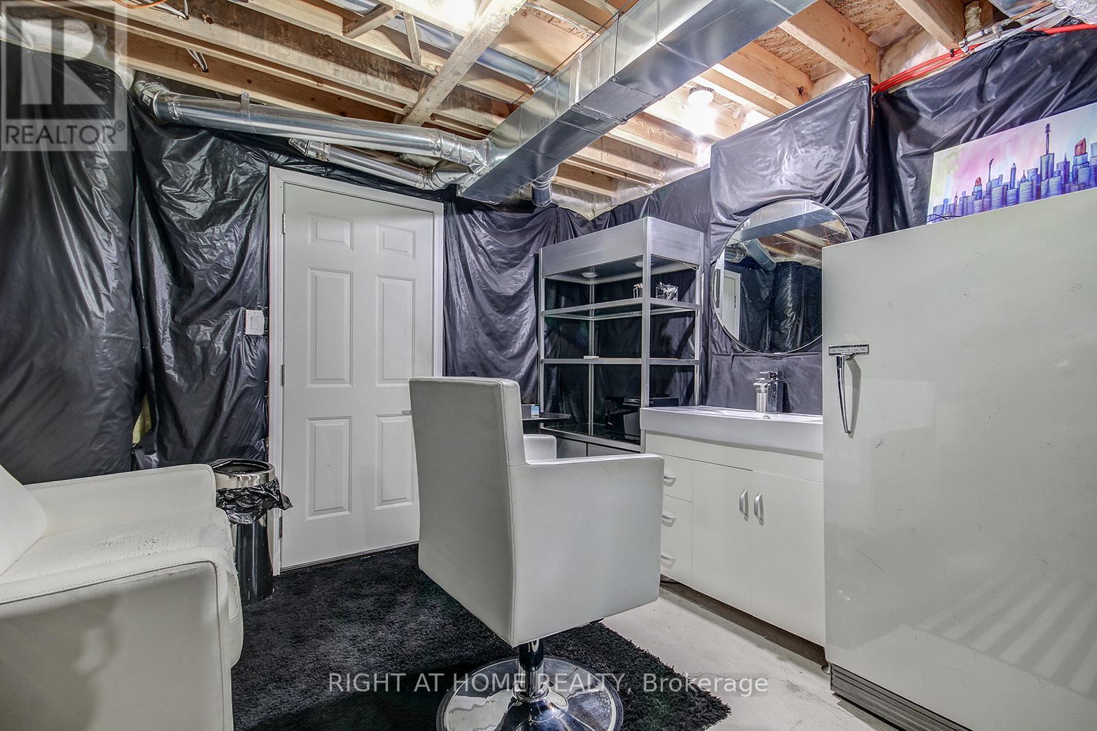 30 Killick Road, Brampton, Ontario  L7A 0Y6 - Photo 37 - W12946354