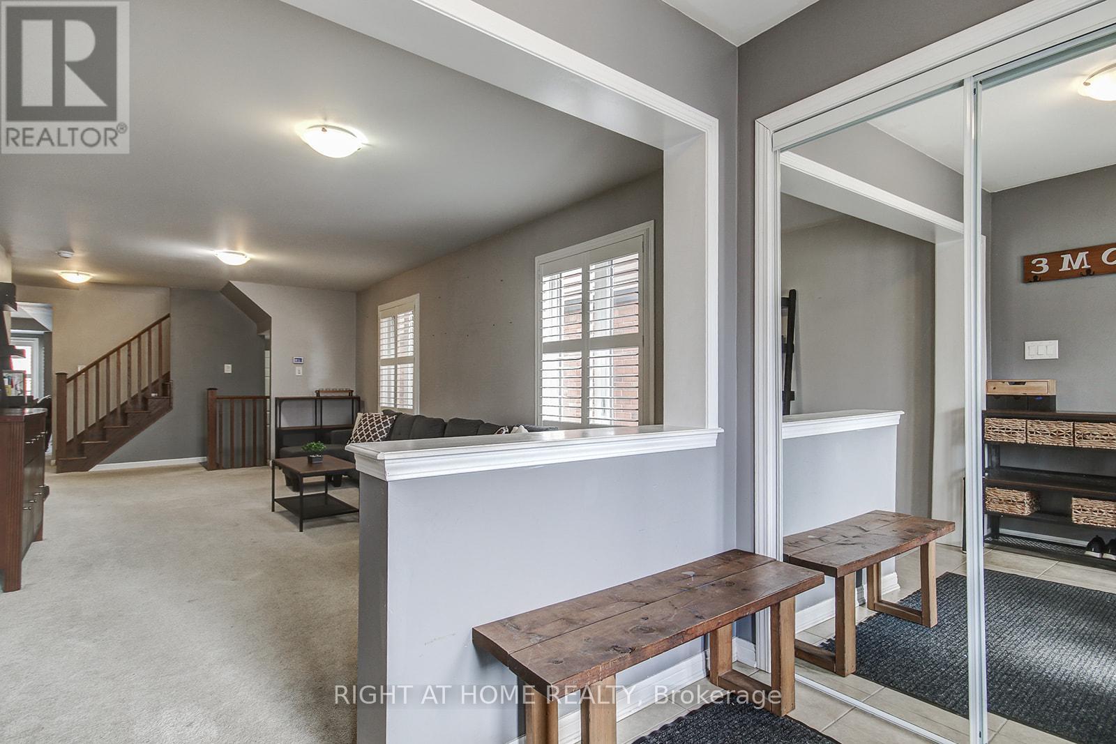 30 Killick Road, Brampton, Ontario  L7A 0Y6 - Photo 6 - W12946354