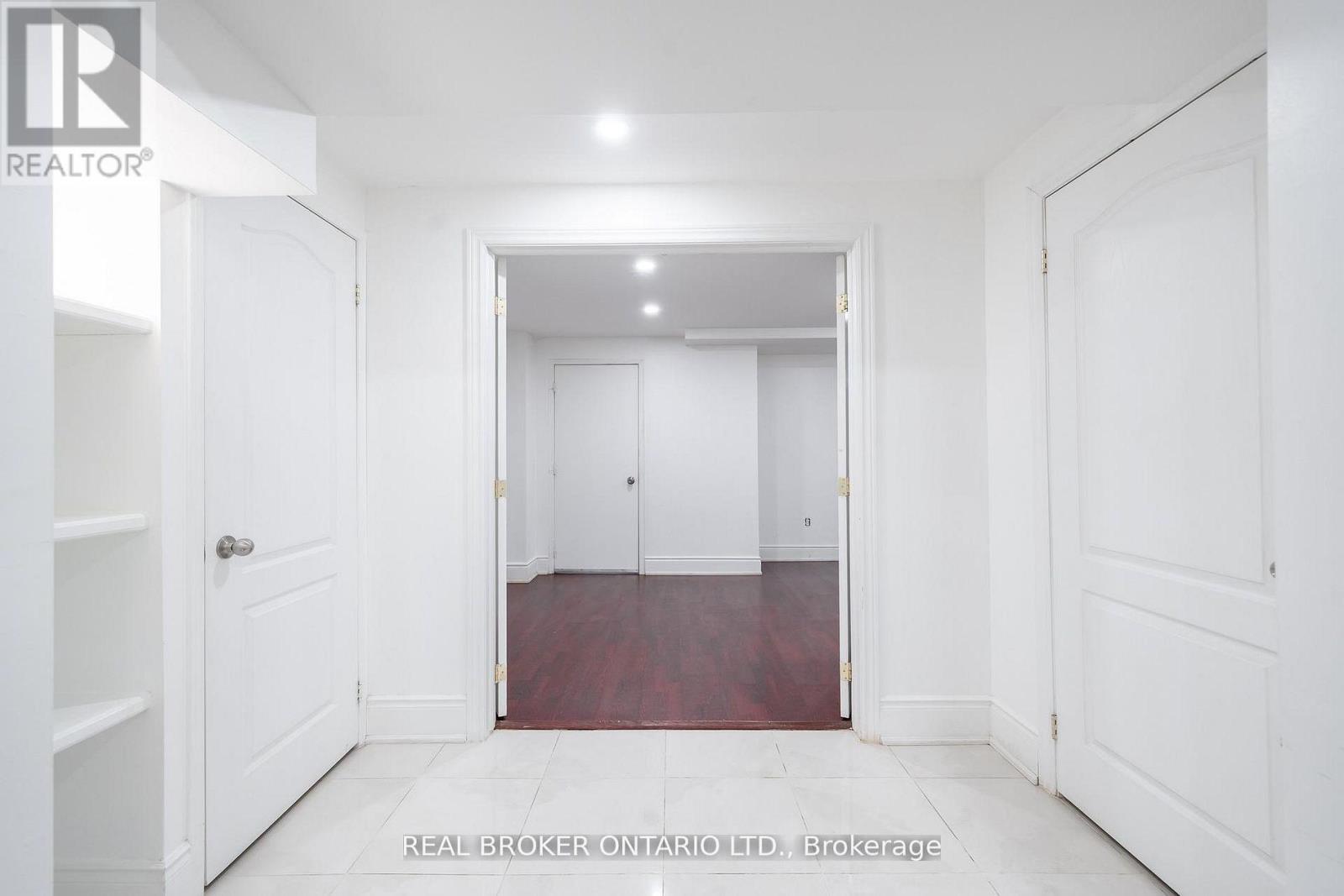 #basement - 3296 Flagstone Drive, Mississauga, Ontario  L5M 7T7 - Photo 11 - W12946356