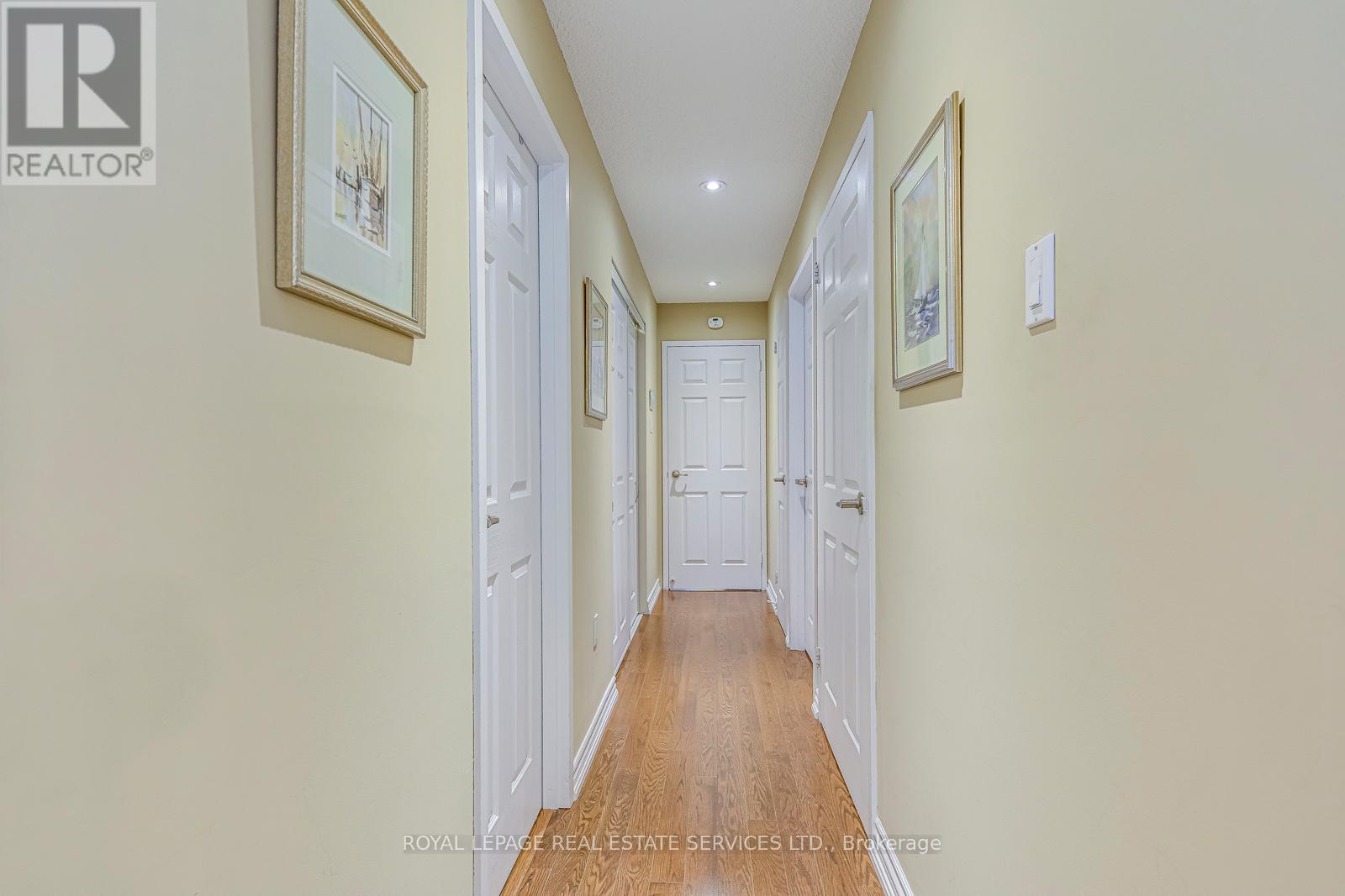 1104 - 965 Inverhouse Drive, Mississauga, Ontario  L5J 4B4 - Photo 27 - W12946422