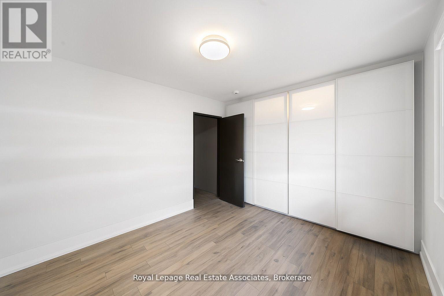 2 - 531 Runnymede Road, Toronto, Ontario  M6S 2Z8 - Photo 7 - W12946424