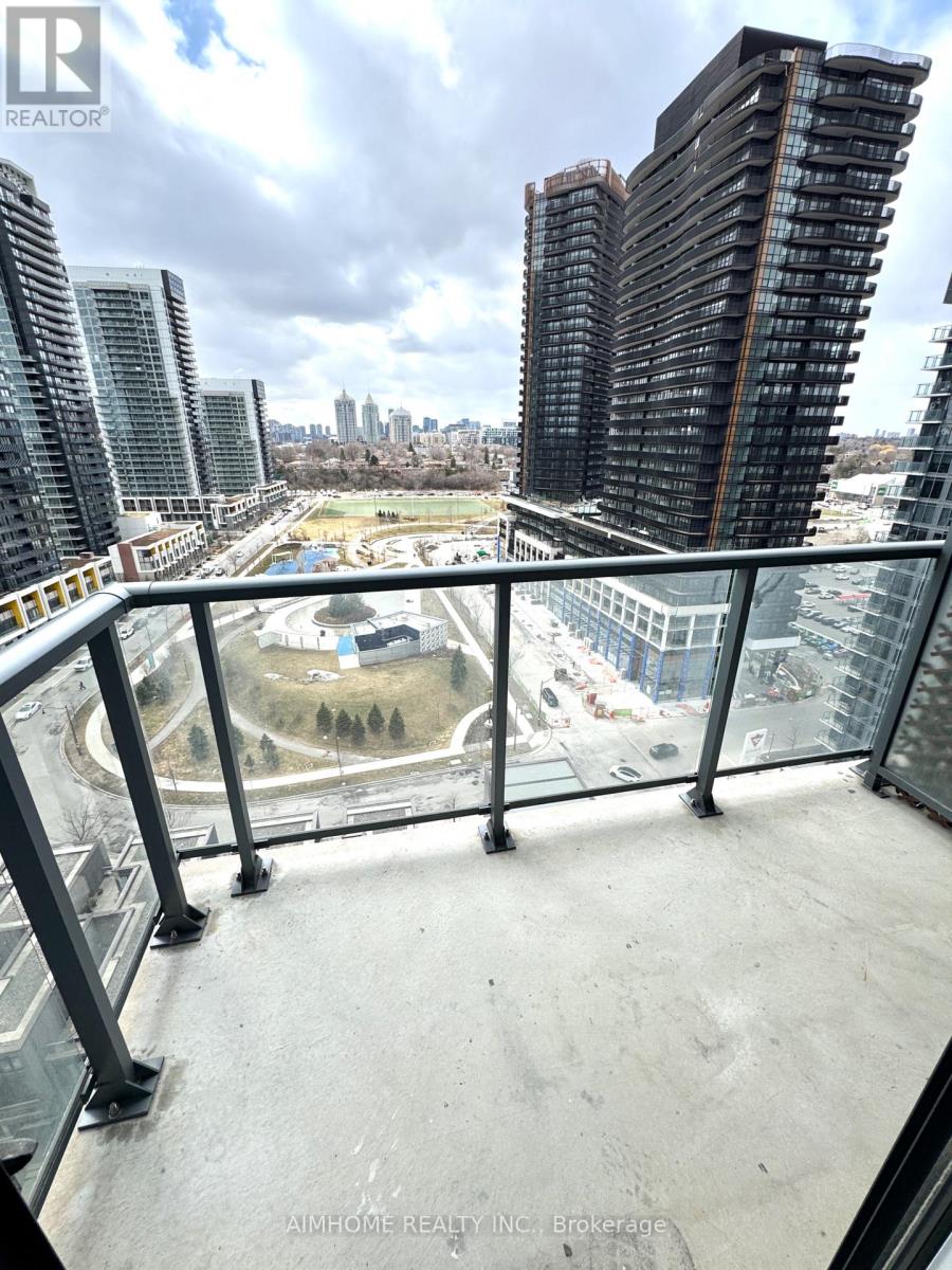 2016 - 121 Mcmahon Drive, Toronto, Ontario  M2K 0C1 - Photo 17 - C12942406