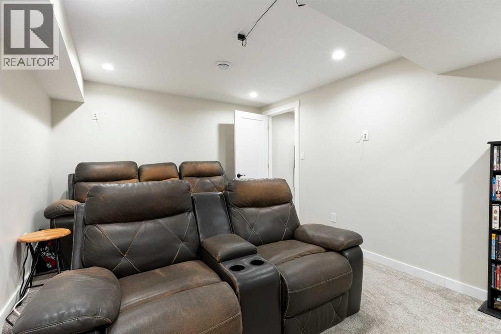 48 Cedargrove Road Sw, Calgary, Alberta  T2W 4T9 - Photo 35 - A2298186