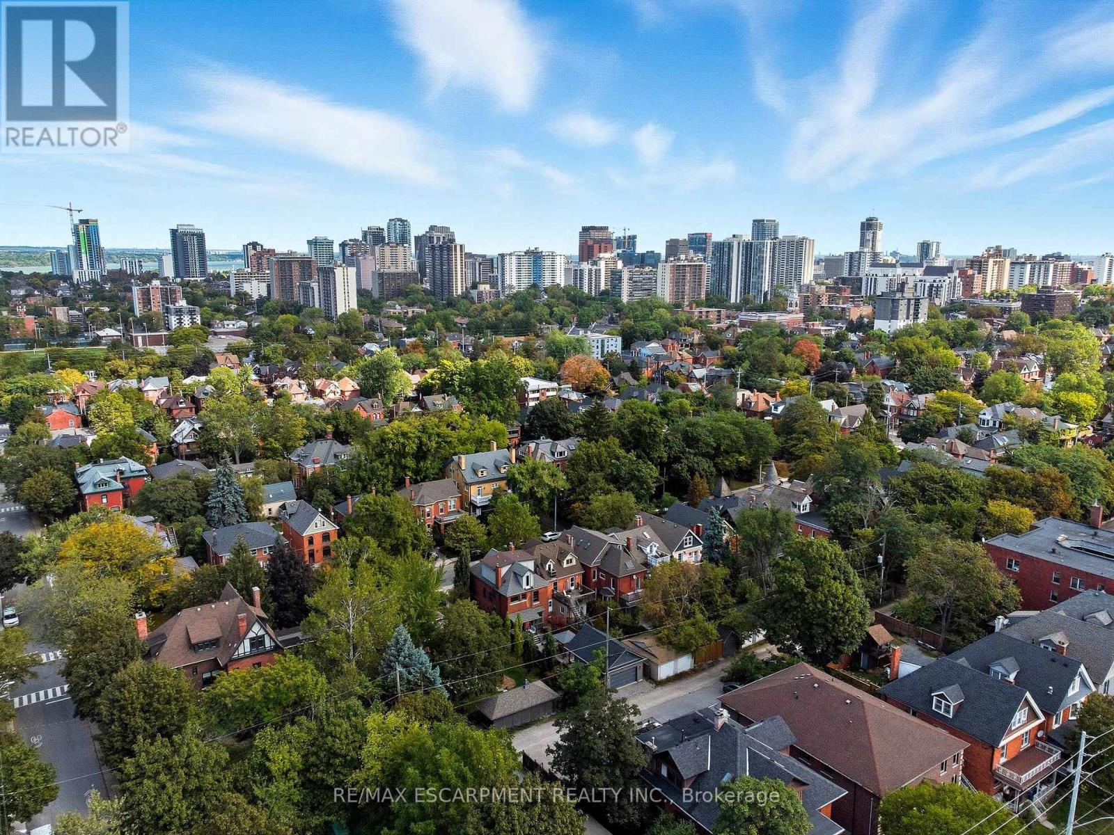 33 Homewood Avenue, Hamilton, Ontario  L8P 2M1 - Photo 49 - X12946052