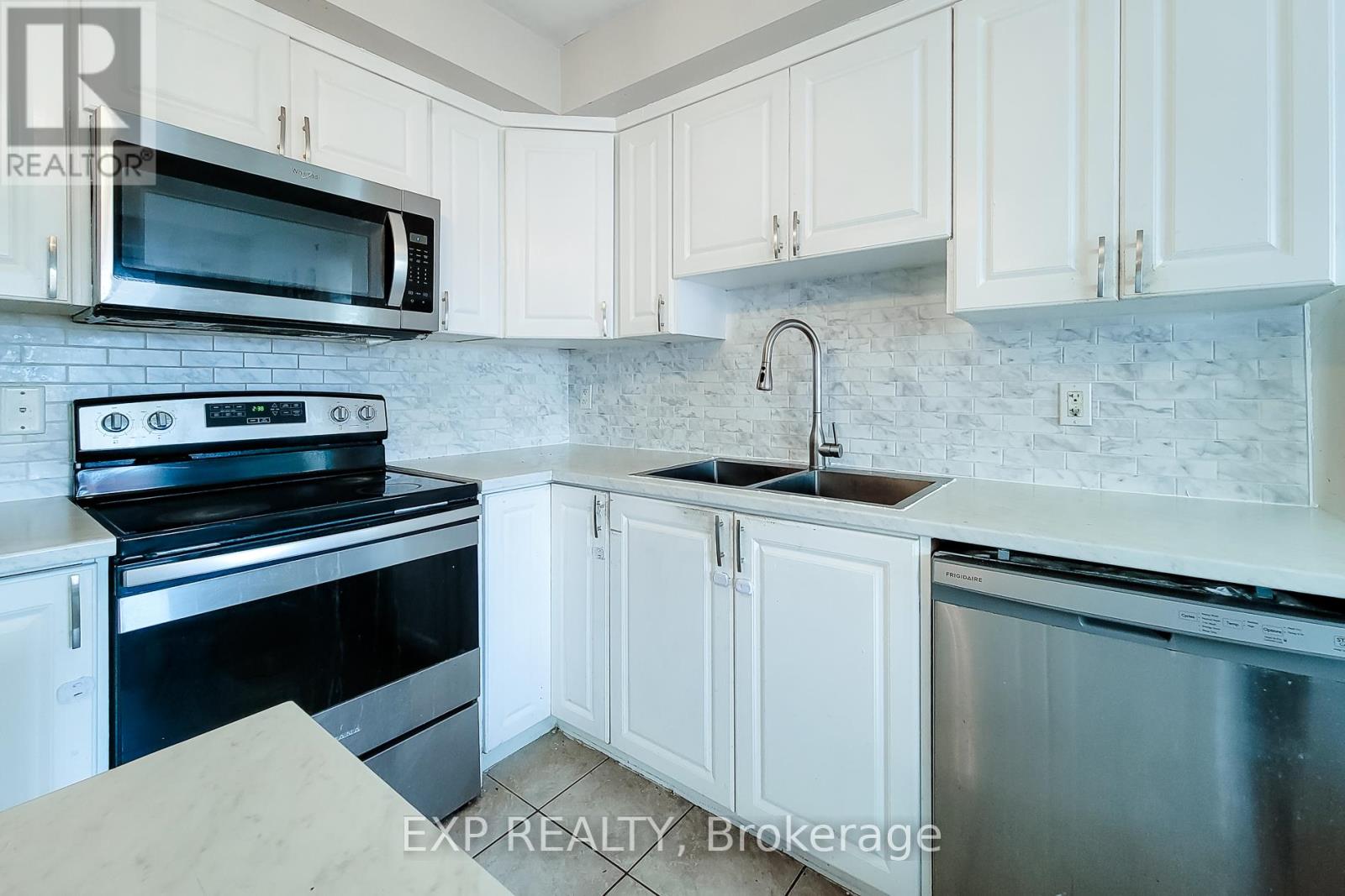 33 - 20 Mcconkey Crescent, Brantford, Ontario  N3S 0B9 - Photo 15 - X12946212