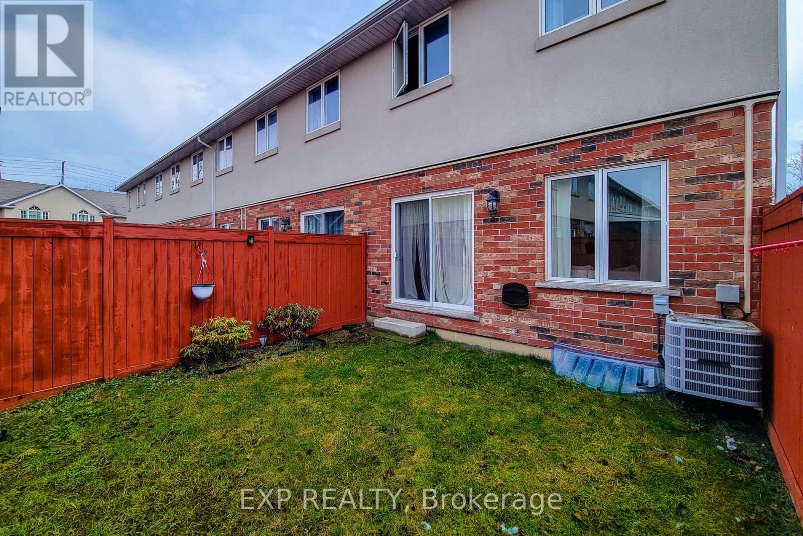 33 - 20 Mcconkey Crescent, Brantford, Ontario  N3S 0B9 - Photo 37 - X12946212