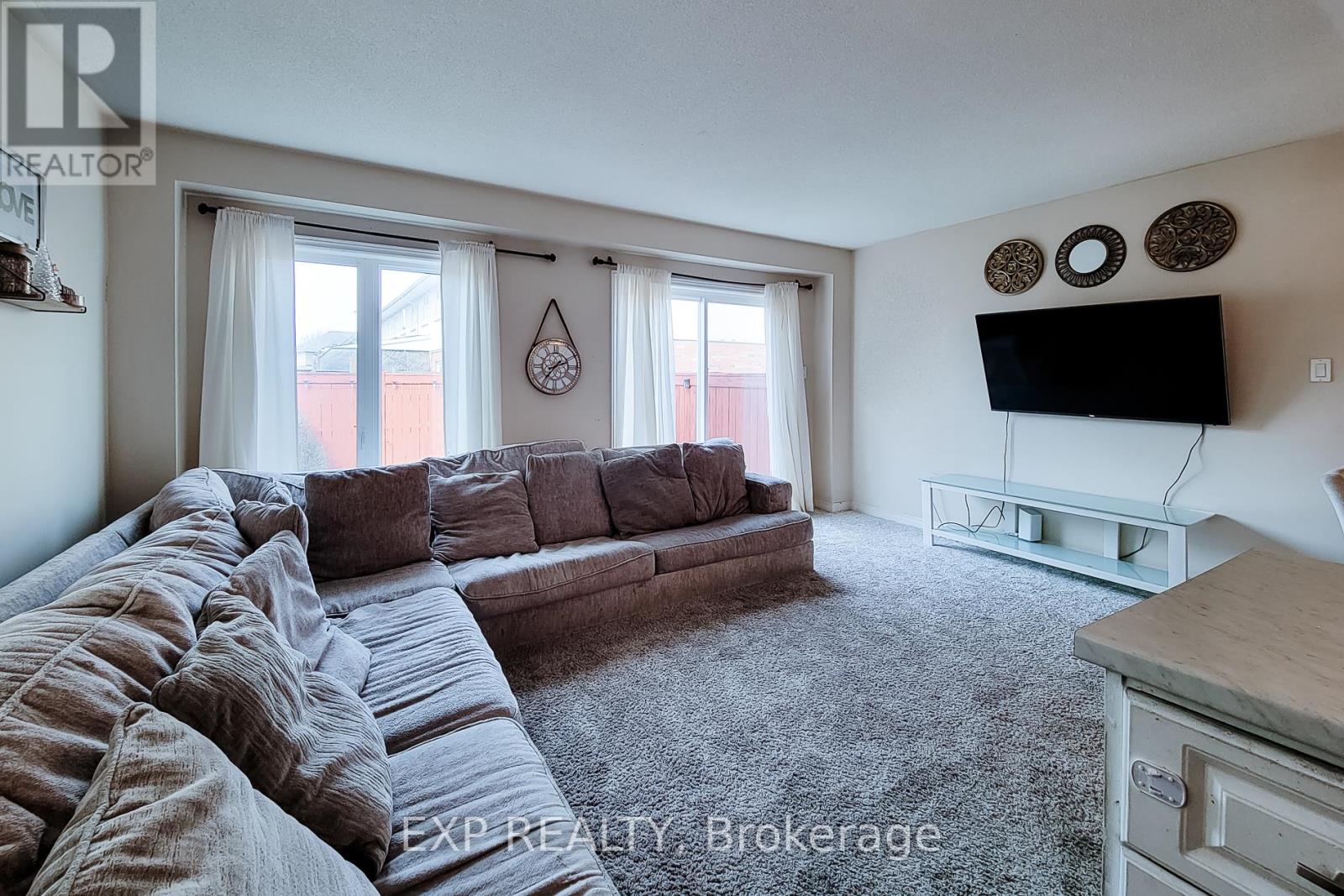 33 - 20 Mcconkey Crescent, Brantford, Ontario  N3S 0B9 - Photo 9 - X12946212