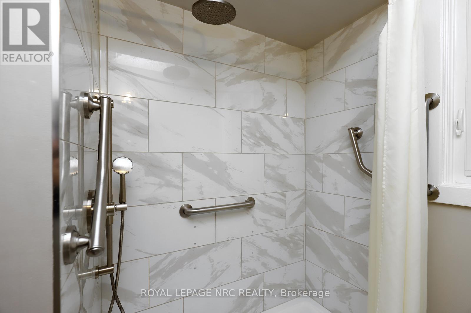 292 Huxley Avenue S, Hamilton, Ontario  L8K 2R4 - Photo 19 - X12946252