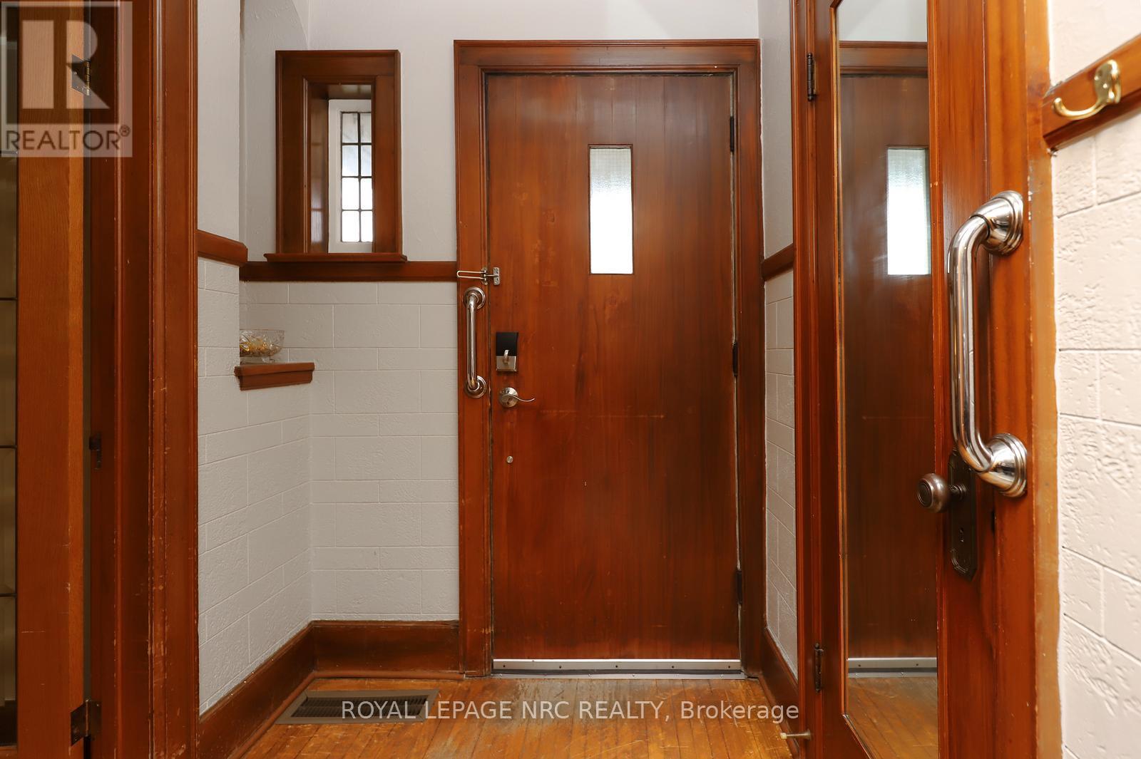 292 Huxley Avenue S, Hamilton, Ontario  L8K 2R4 - Photo 5 - X12946252