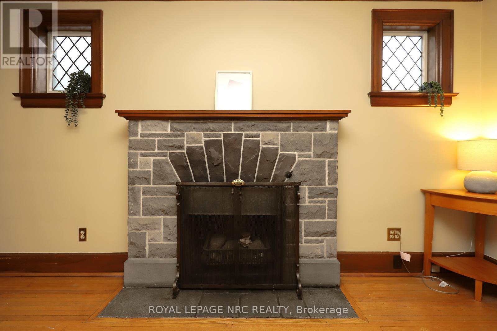 292 Huxley Avenue S, Hamilton, Ontario  L8K 2R4 - Photo 7 - X12946252