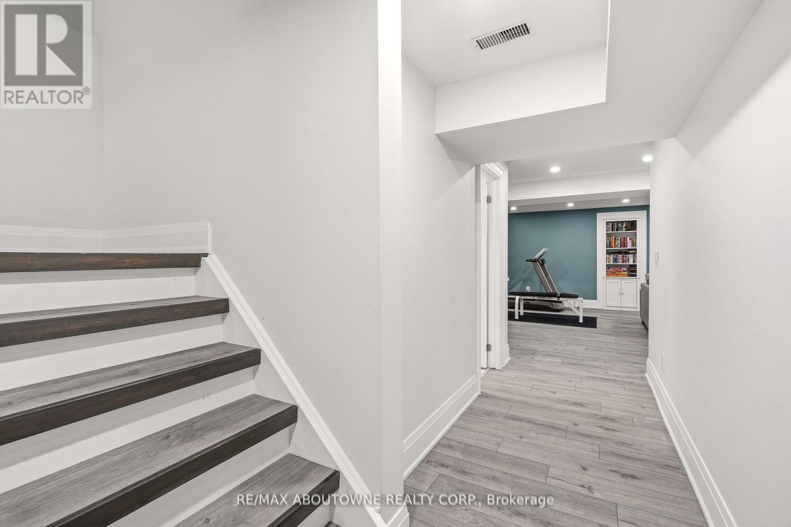 130 Stillwater Crescent, Hamilton, Ontario  L0R 2H1 - Photo 27 - X12946328