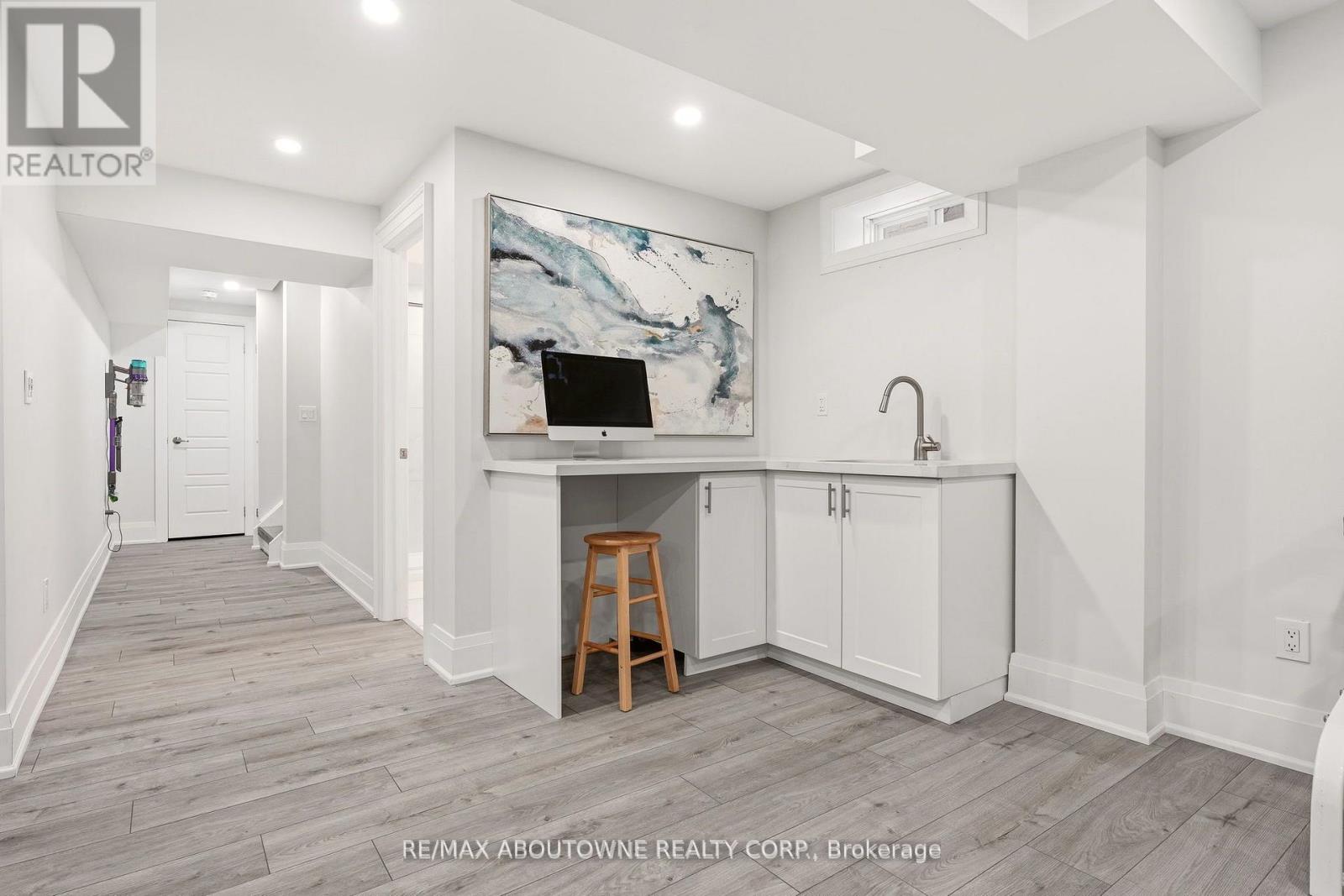 130 Stillwater Crescent, Hamilton, Ontario  L0R 2H1 - Photo 30 - X12946328