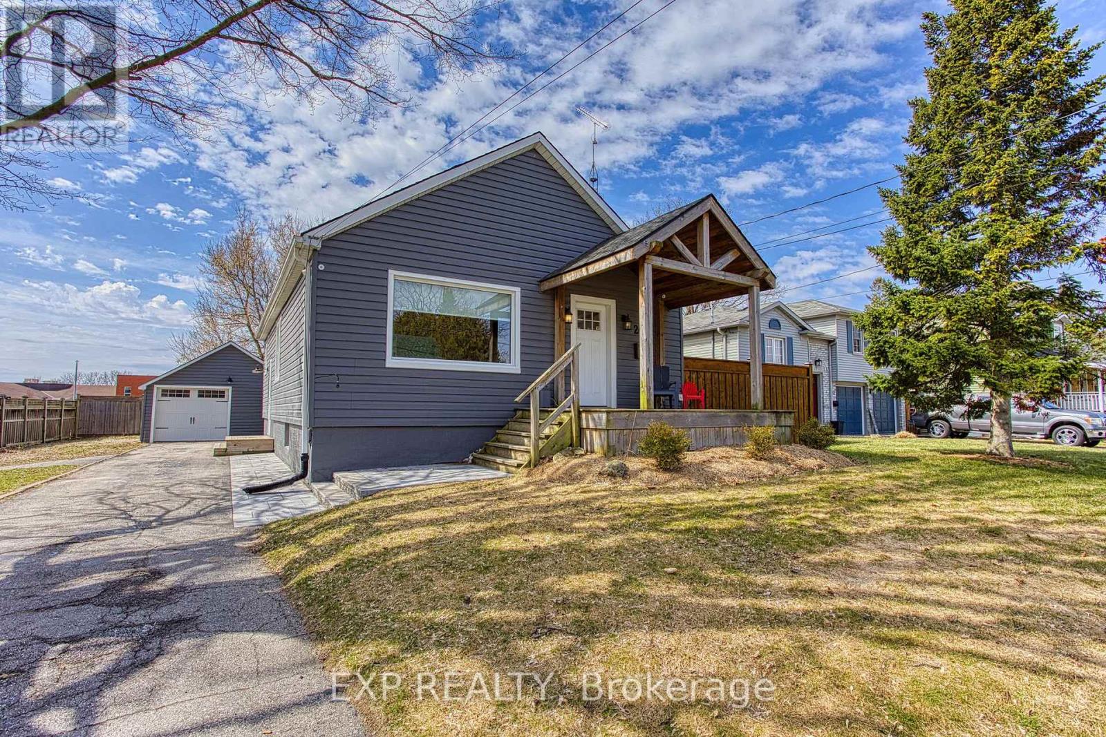 26 Clara Crescent, Brantford, Ontario  N3S 7C7 - Photo 1 - X12946362