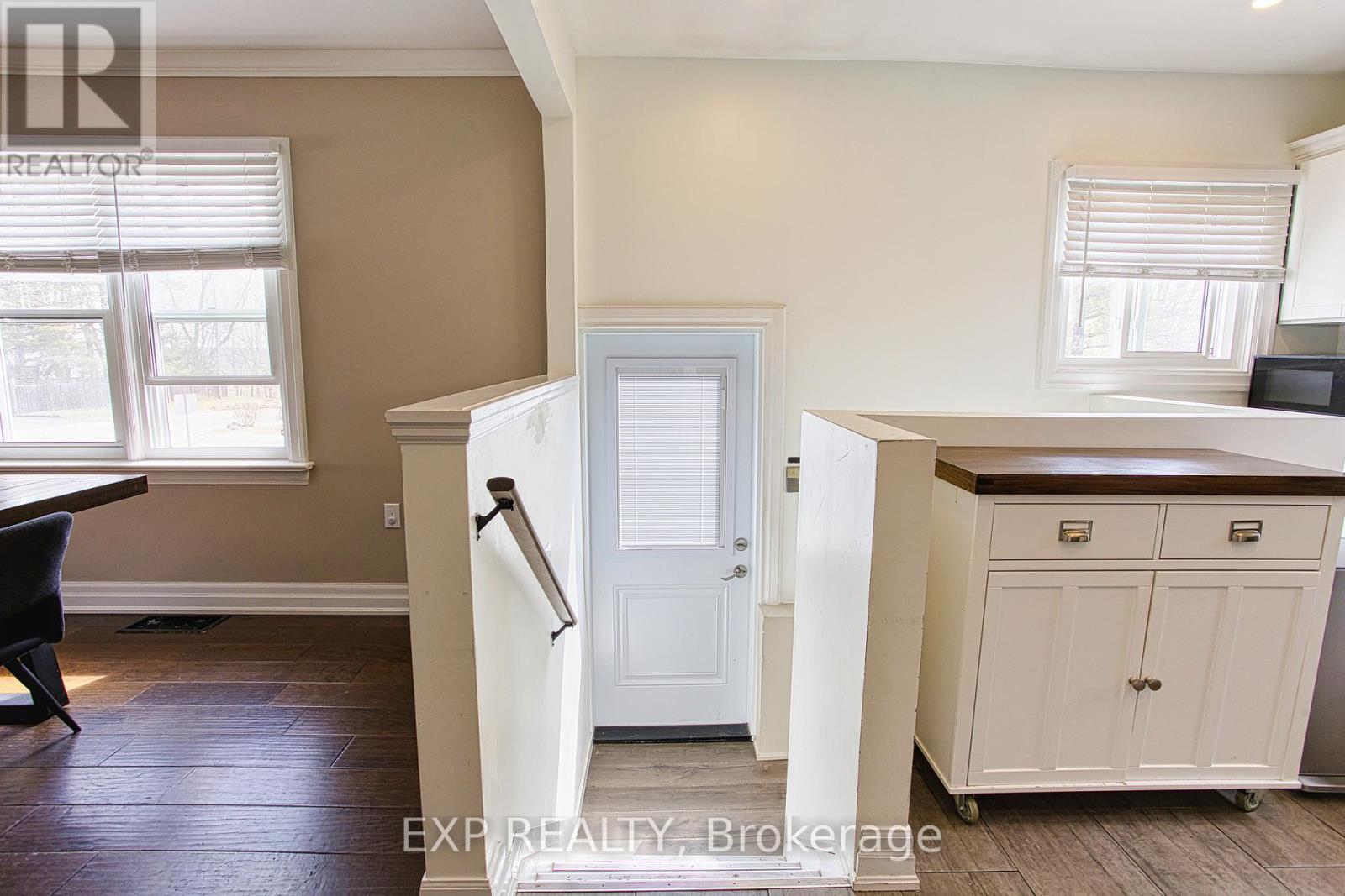 26 Clara Crescent, Brantford, Ontario  N3S 7C7 - Photo 12 - X12946362